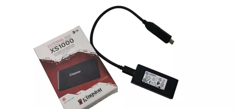 dysk-ssd-2tb-kingston-xs1000-interfejs-17848-4096