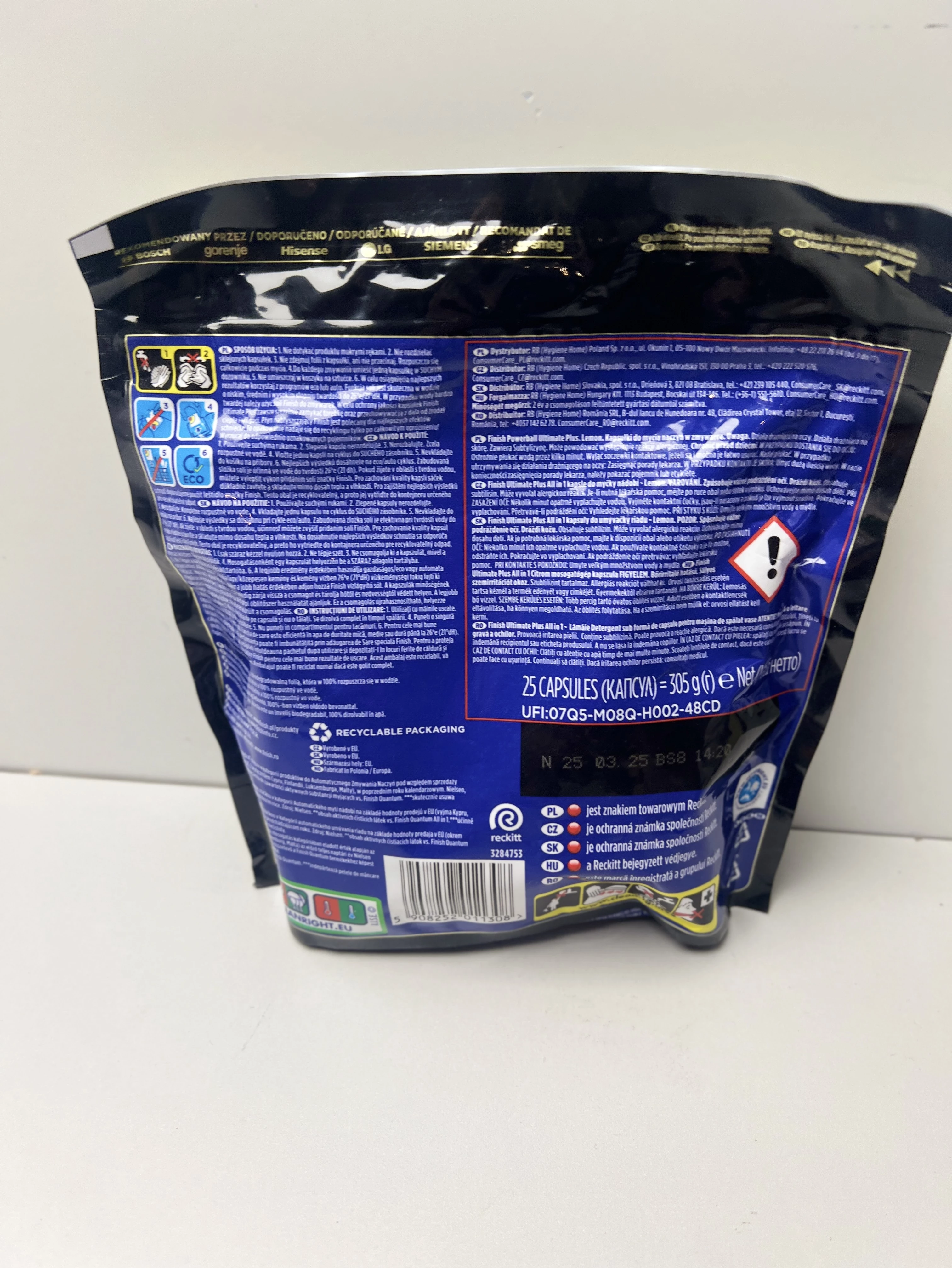 finish-kapsulki-do-zmywarki-ultimate-plus-25-lemon-ean-gtin-5908252011308