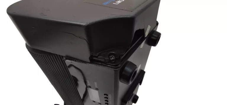 kolorofon-glowa-ruchoma-betopper-lm30a-swiatlo-sceniczne-product-id-83afffea-aef4-4e0c-94c8-37c373077448