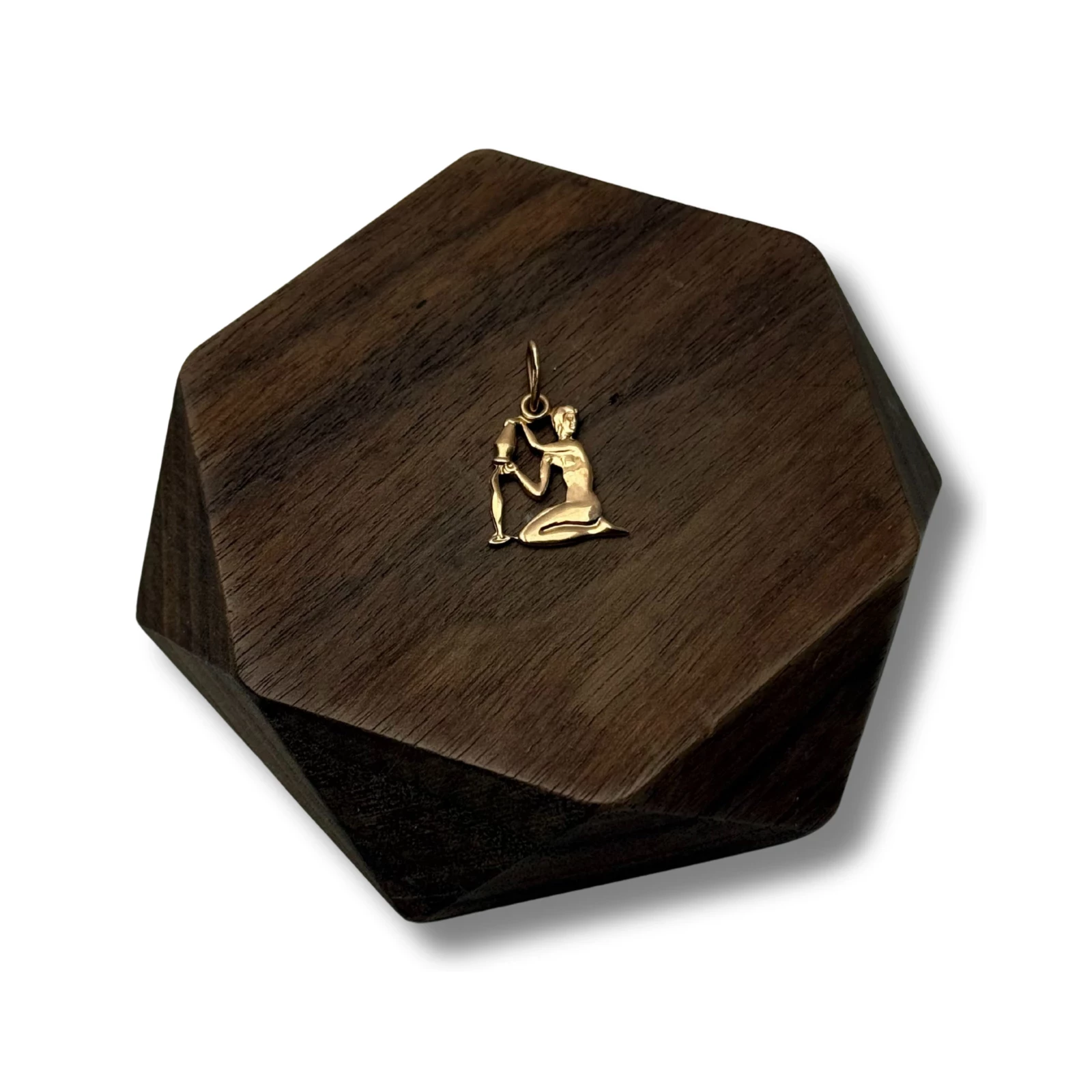 zlota-zawieszka-proba-585-wodnik-waga-123g-rynek-16-katy-wroclawskie