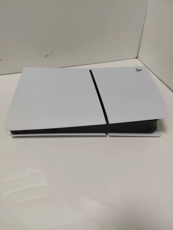 konsola-sony-playstation-5-digital-edition-825gb-komplet-waga-produktu-z-opakowaniem-jednostkowym-5000