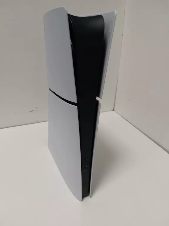 konsola-sony-playstation-5-digital-edition-825gb-komplet-wersja-247643-1929737