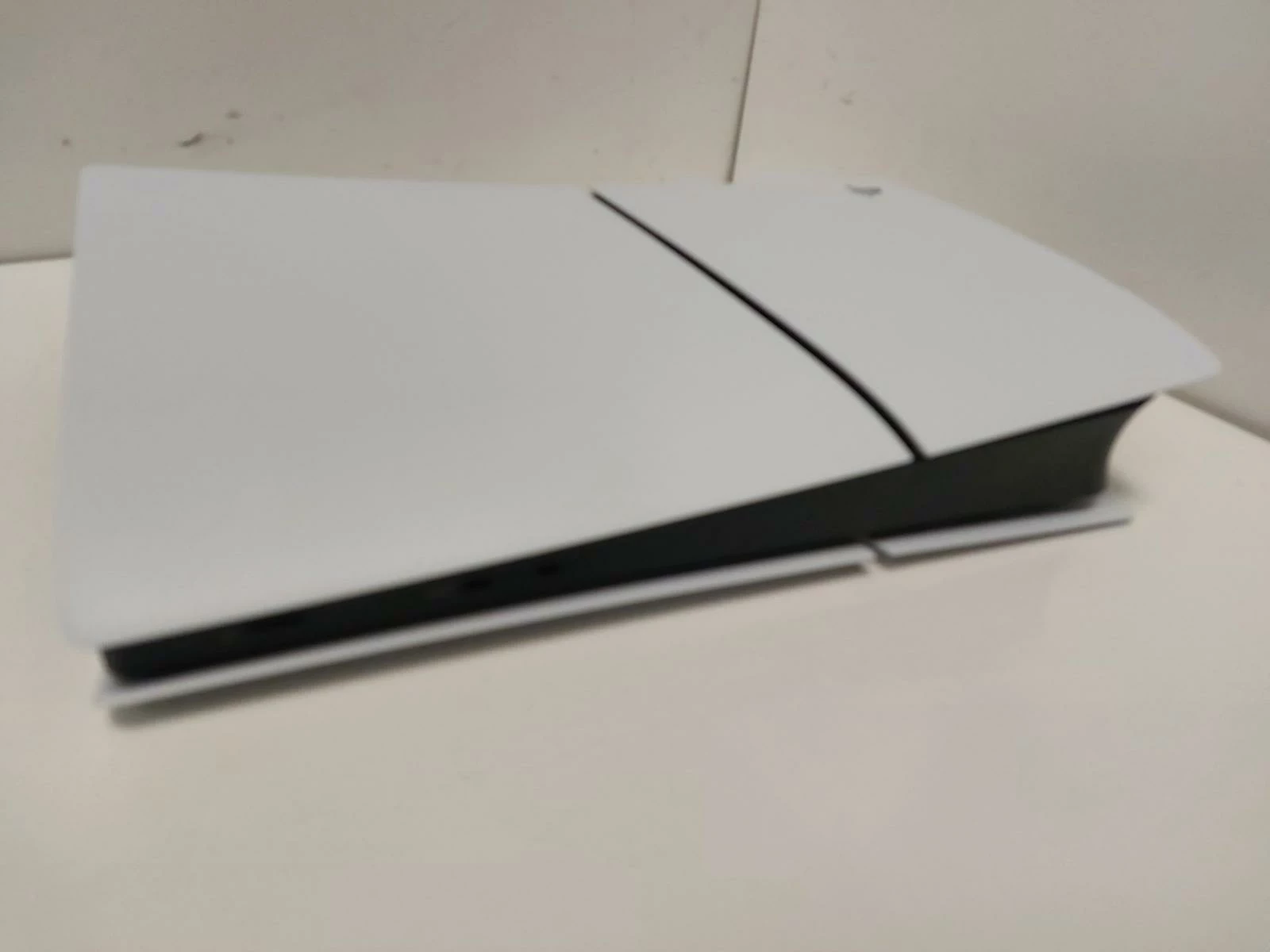 konsola-sony-playstation-5-digital-edition-825gb-komplet-certyfikaty-zgodnosci-218669-1