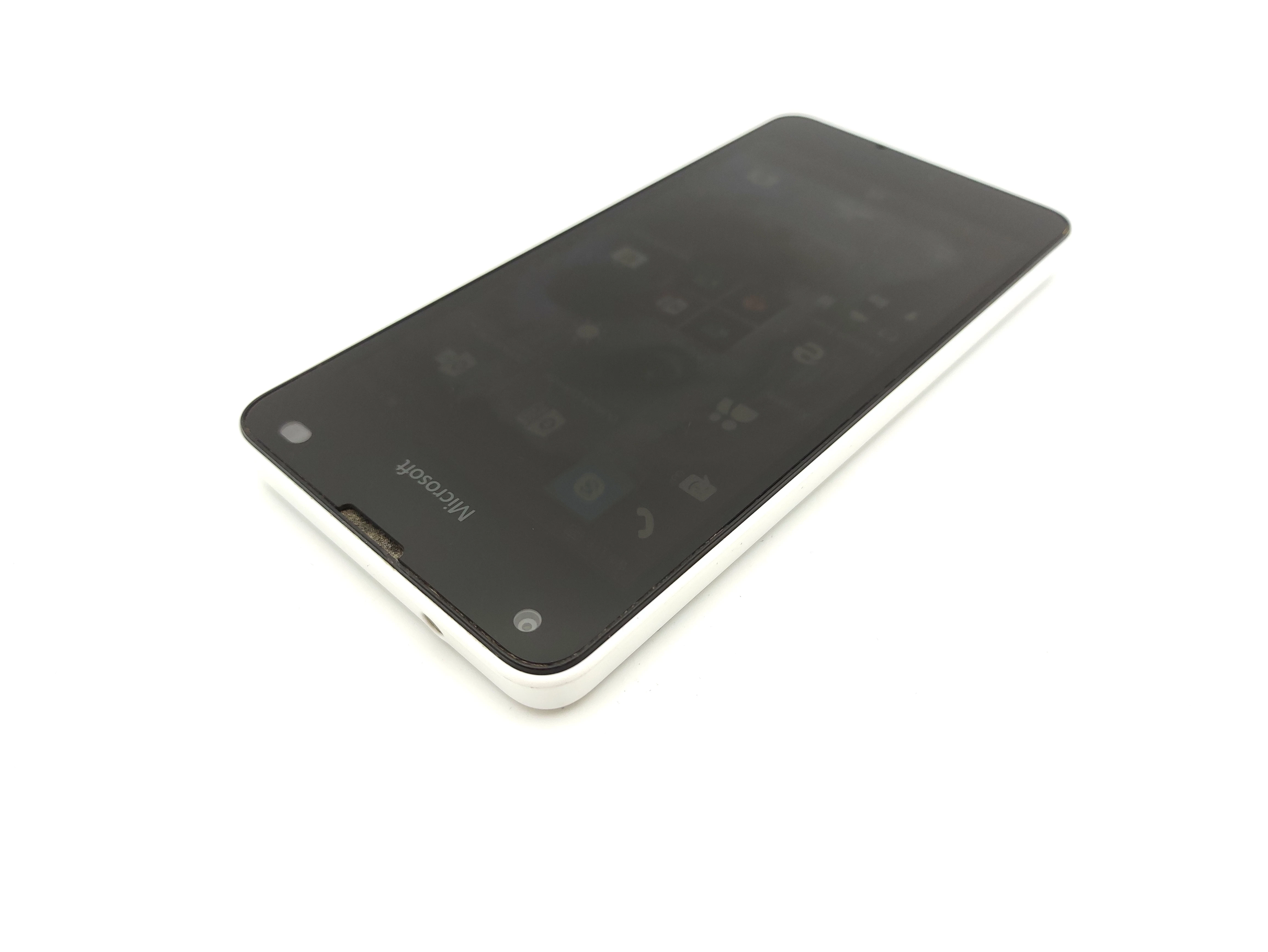 telefon-microsoft-lumia-550-sam-tel-stan-11323-2