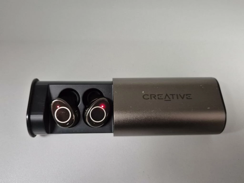 sluchawki-bluetooth-creative-outlier-pro-jozefczaka-4-bytom