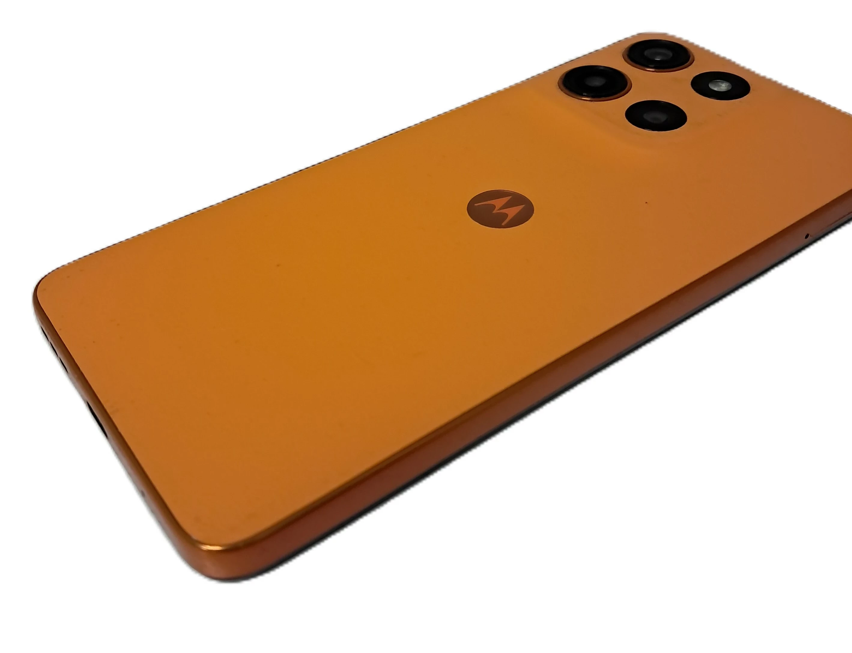 telefon-motorola-moto-g15-8128-gb-pomaranczowy-wbudowana-pamiec-202869-214189