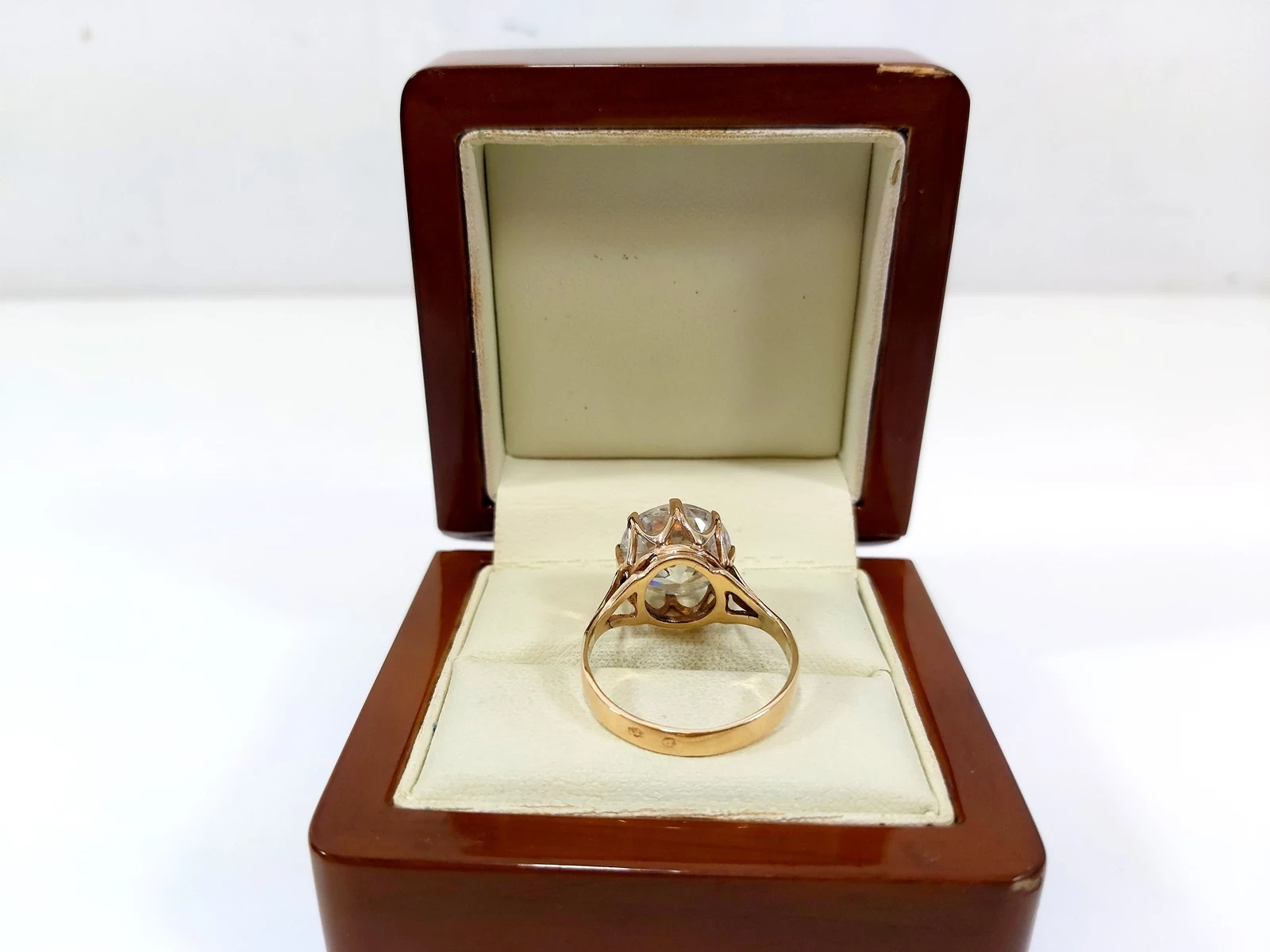 kosmiczny-zloty-pierscionek-proba-585-rozmiar-20-mickiewicza-1-nidzica