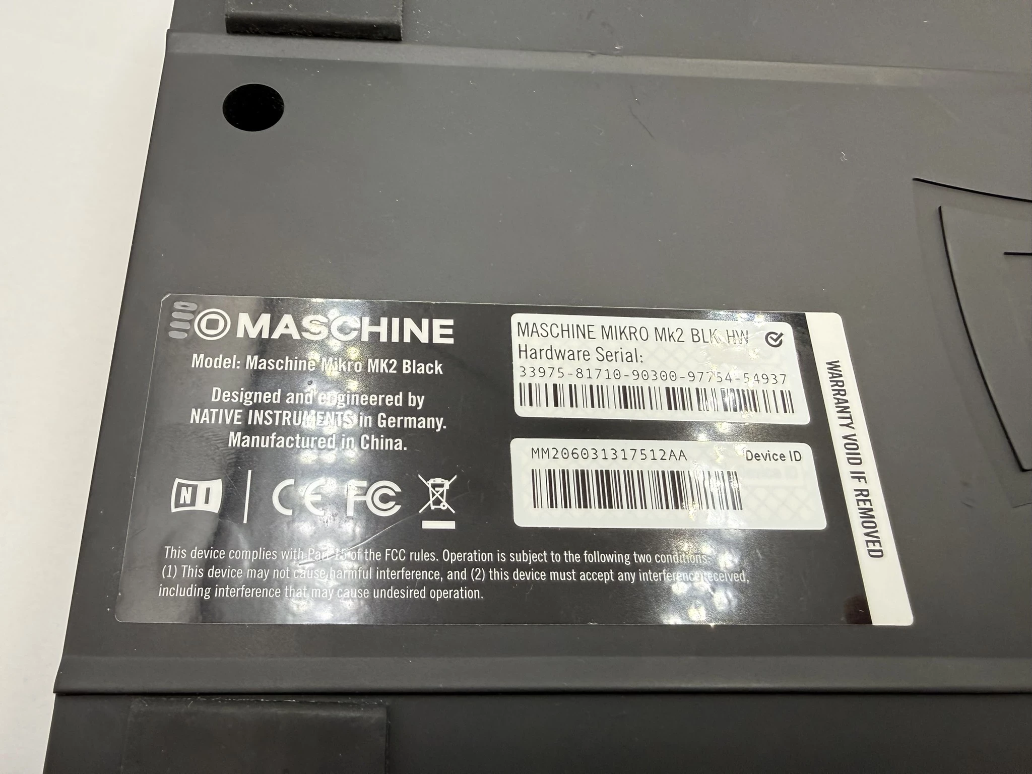 native-instruments-maschine-mikro-mk2-kontroler-dj-midi-marka-248811-2041112