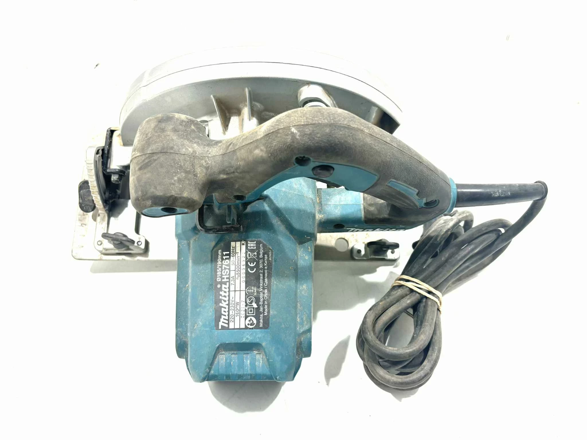 pilarka-tarczowa-z-prowadnica-makita-190mm-1600w-hs7611-stan-11323-2