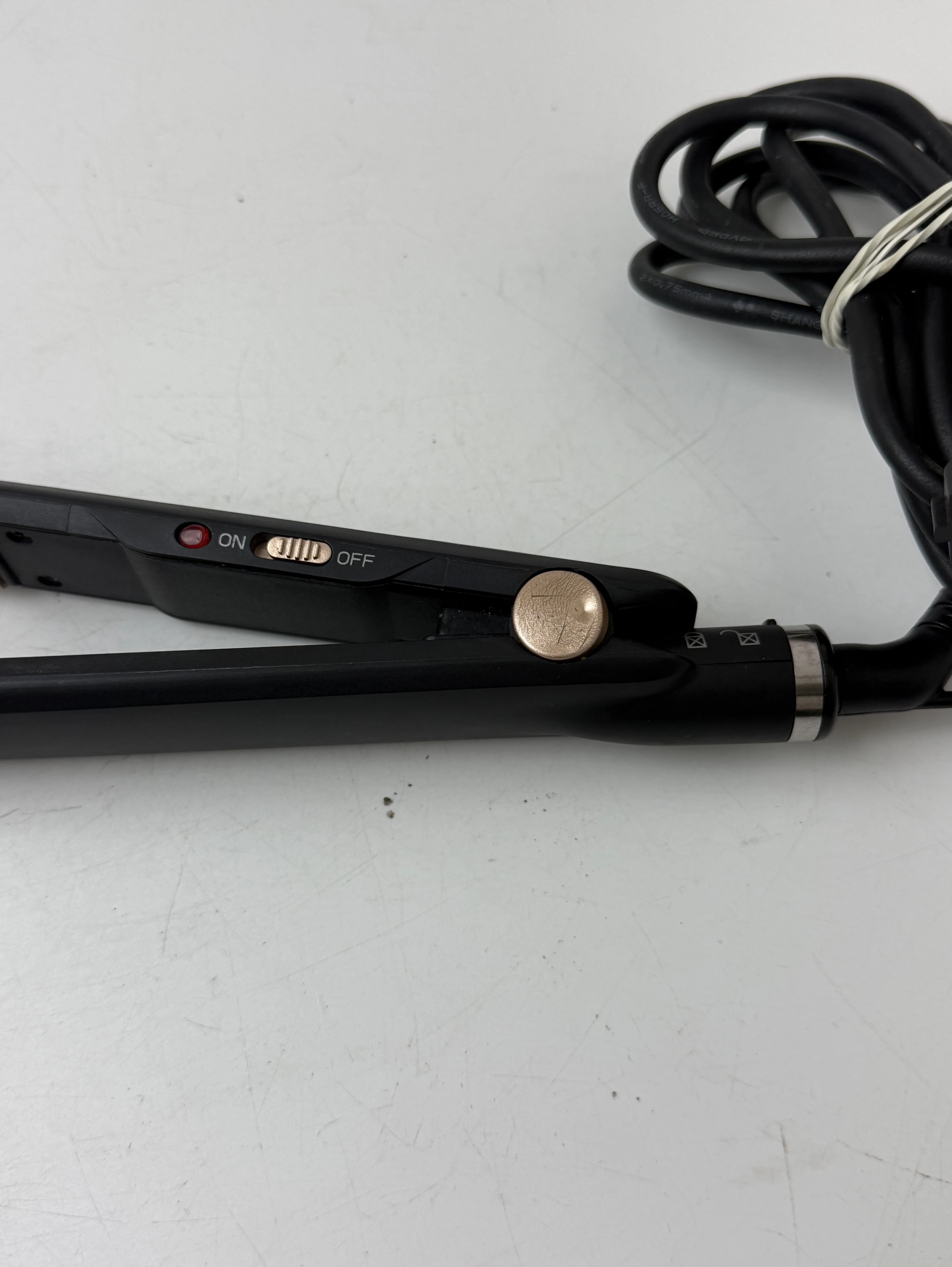 prostownica-ceramiczna-tiross-ts1325-ean-gtin-5901698506469