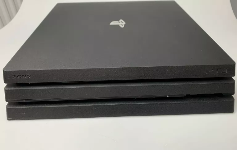 konsola-ps4-pro-cuh-7116b-1tb-kod-producenta-cuh-7116b