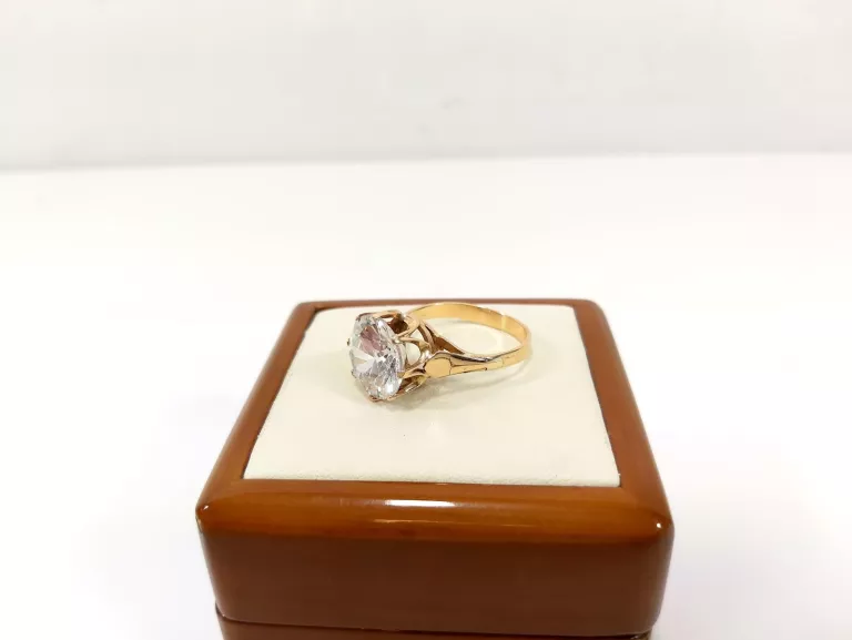 kosmiczny-zloty-pierscionek-proba-585-rozmiar-20-stan-11323-253806