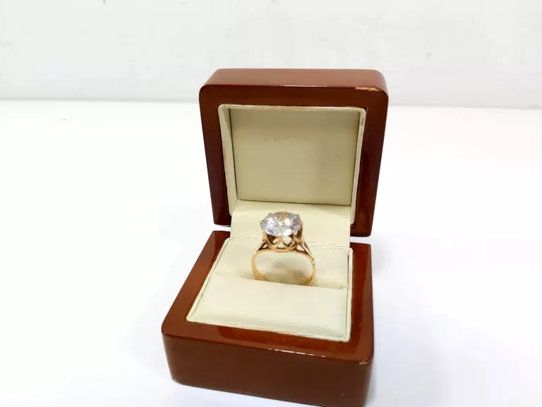 kosmiczny-zloty-pierscionek-proba-585-rozmiar-20-stan-11323-253806