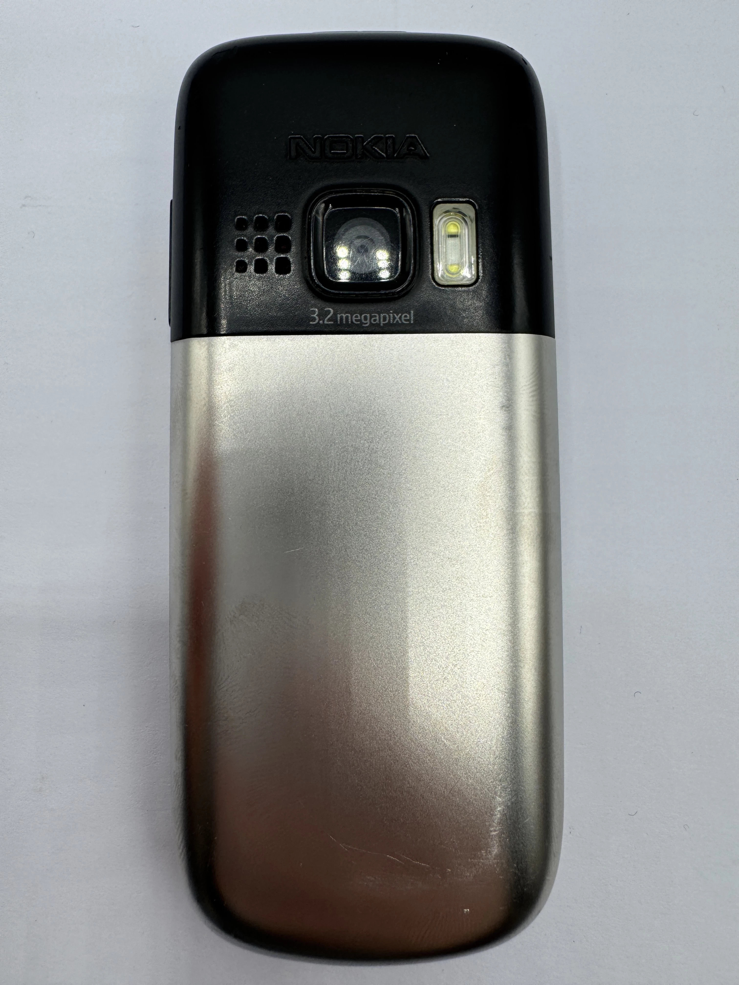 telefon-komorkowy-nokia-6303-classic-16-mb-17-mb-2g-srebrny-ean-gtin-5051495126886