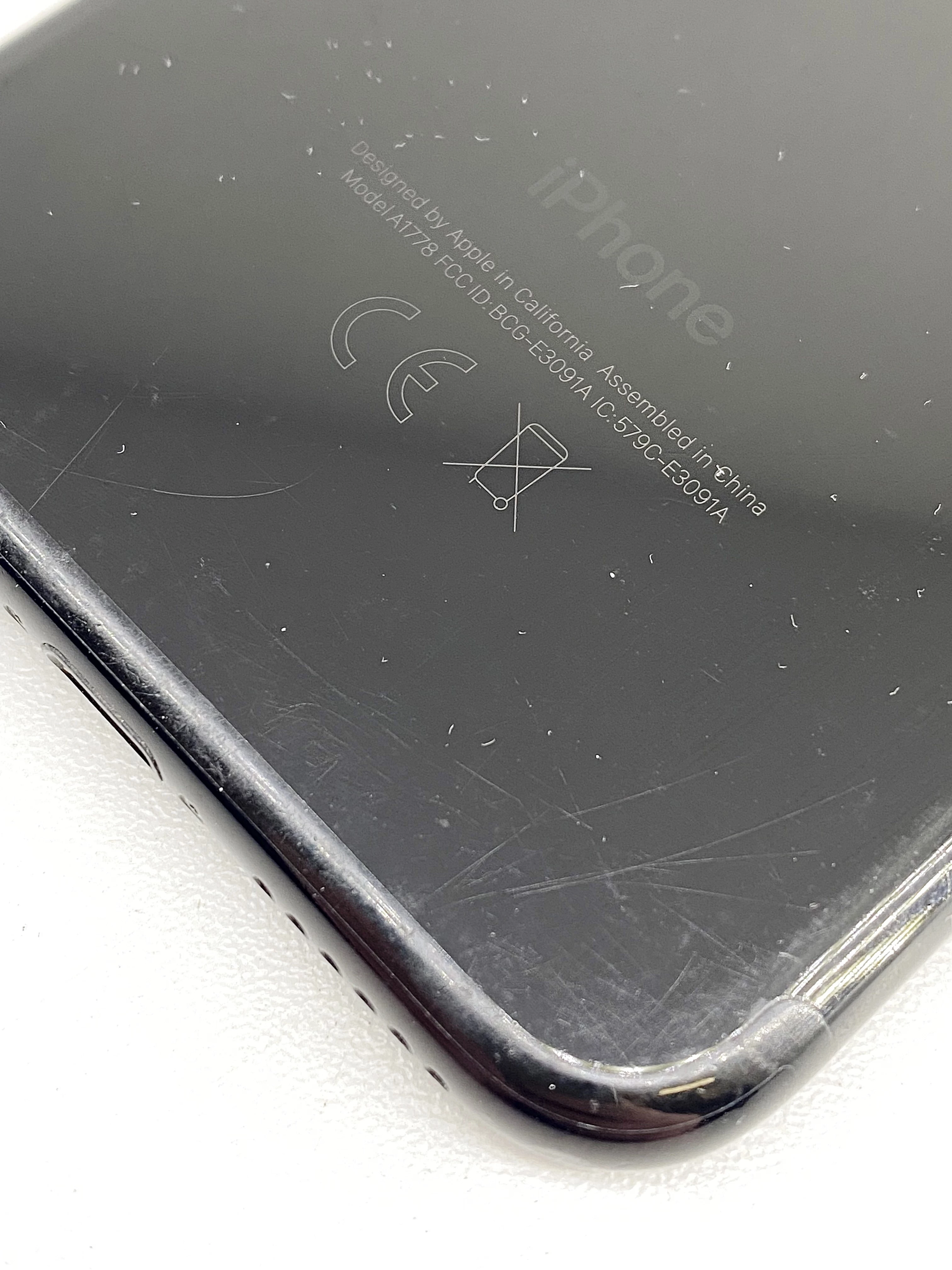 smartfon-apple-iphone-7-2-gb-32-gb-4g-lte-czarny-typ-202685-212929