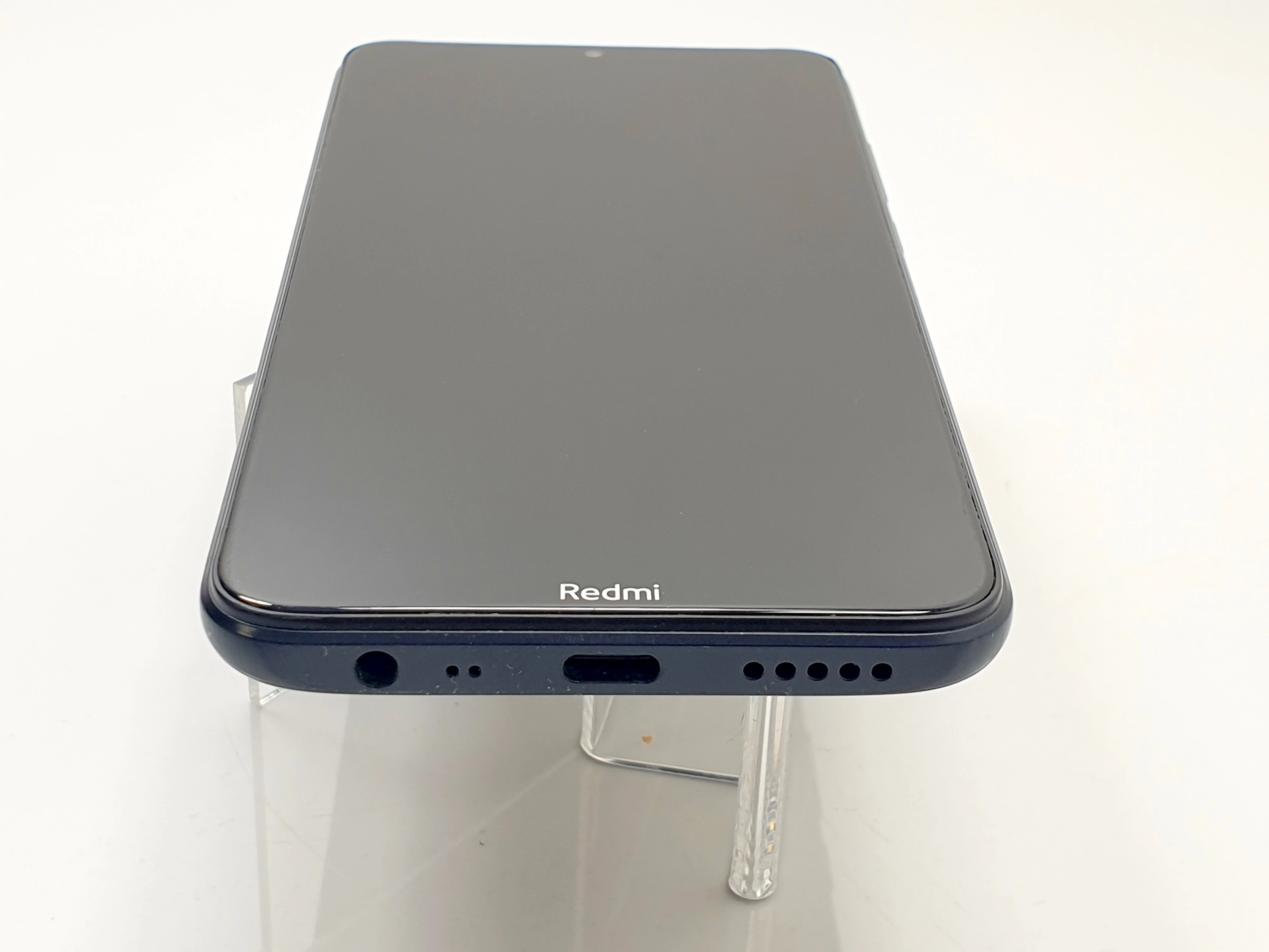 telefon-xiaomi-redmi-8a-232gb-bn-stan-11323-2