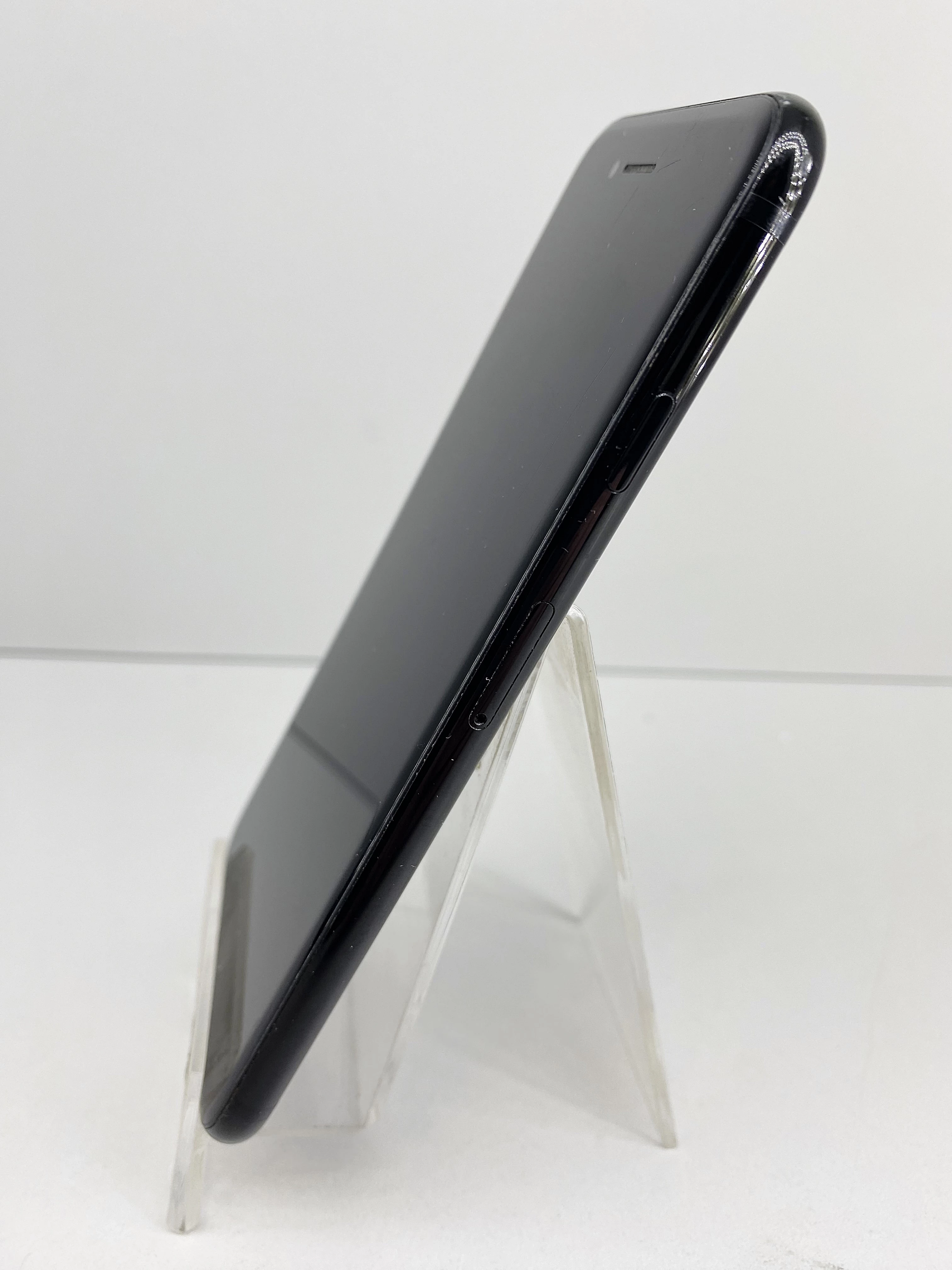 smartfon-apple-iphone-7-2-gb-32-gb-4g-lte-czarny-komunikacja-219-2