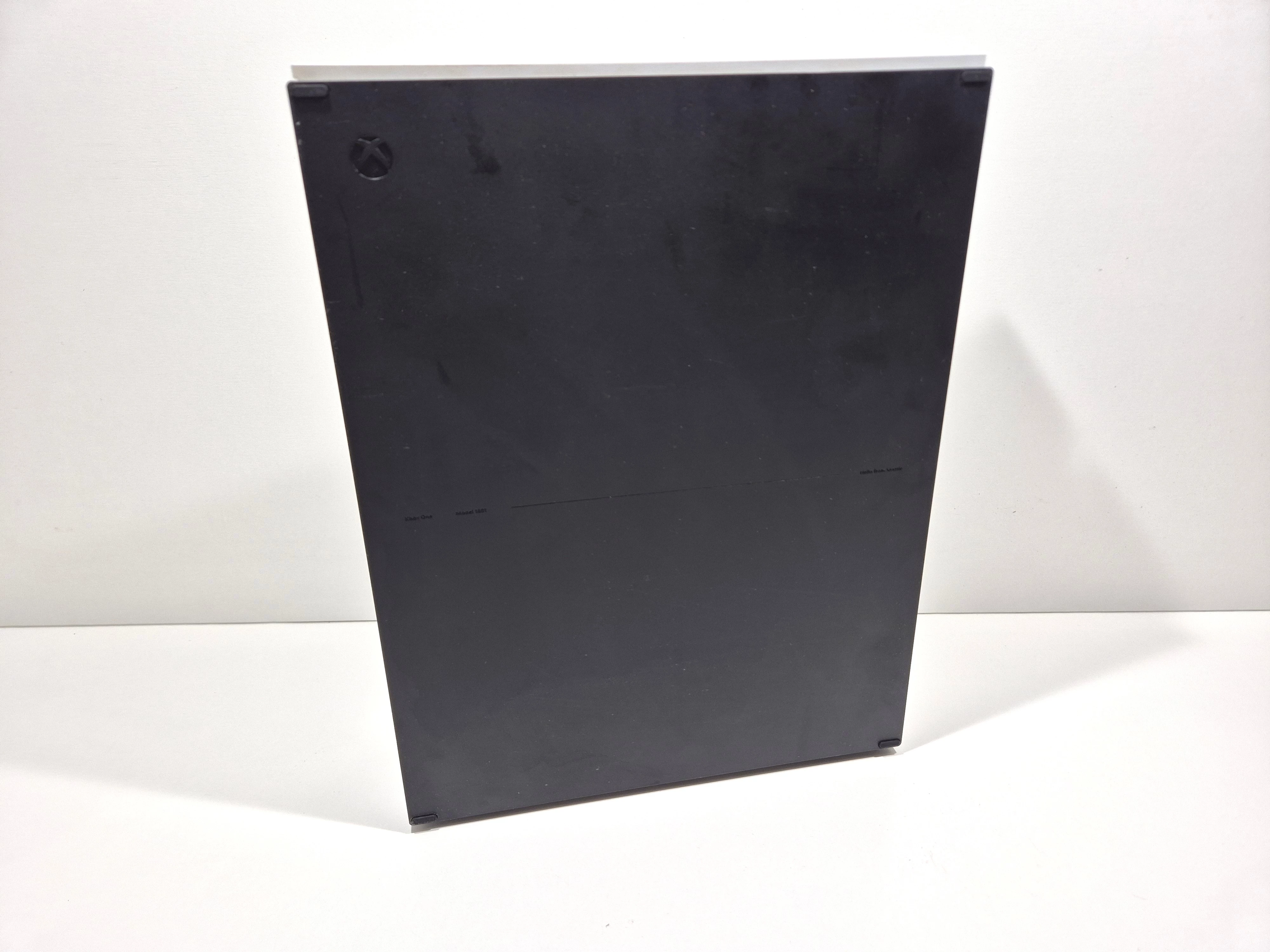 xbox-one-s-1tb-pad-wersja-konsoli-130591-2