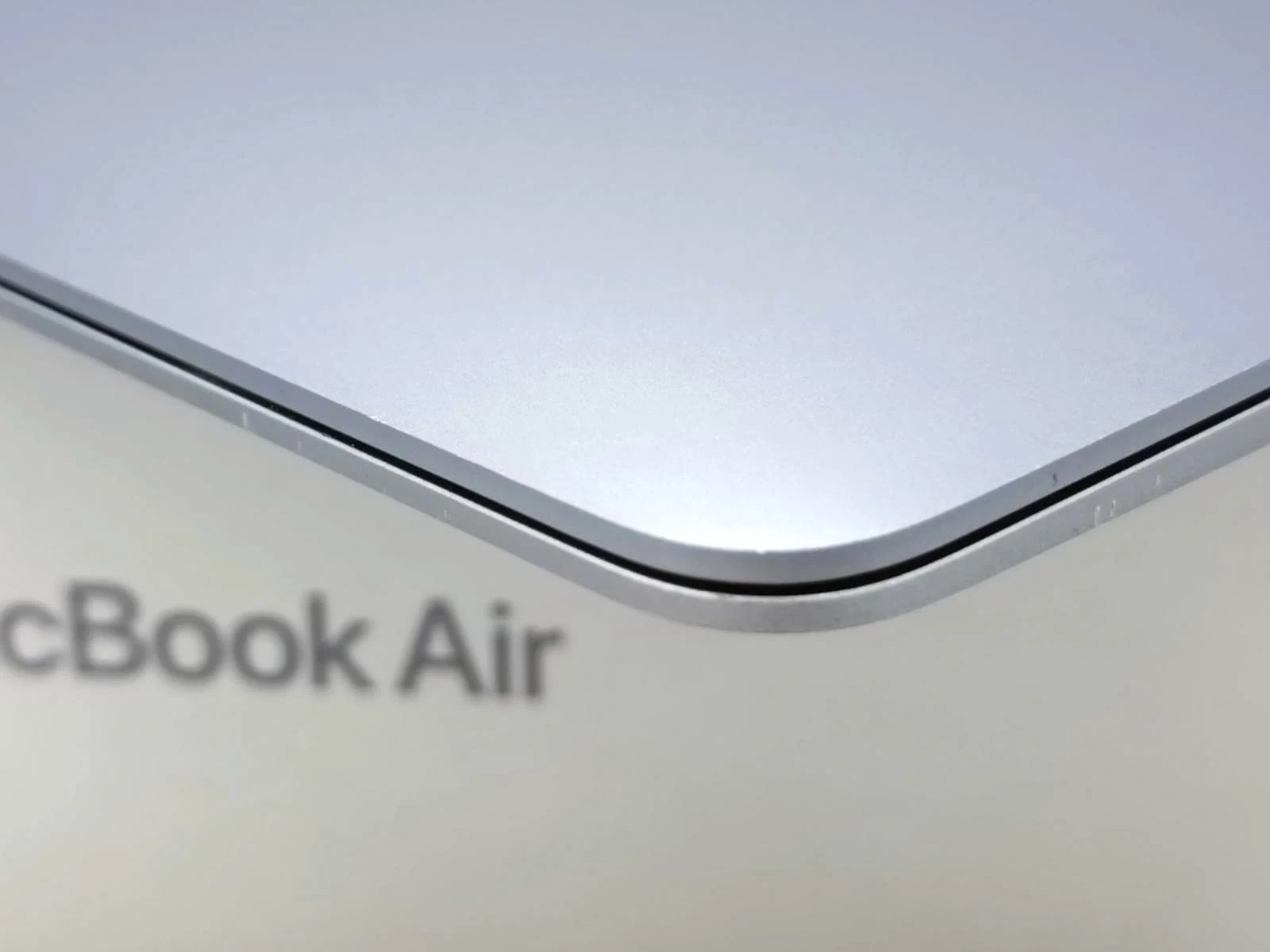 apple-macbook-air-a2179-i38gb256-ssd-stan-bdb-rozdzielczosc-px-4474-211481