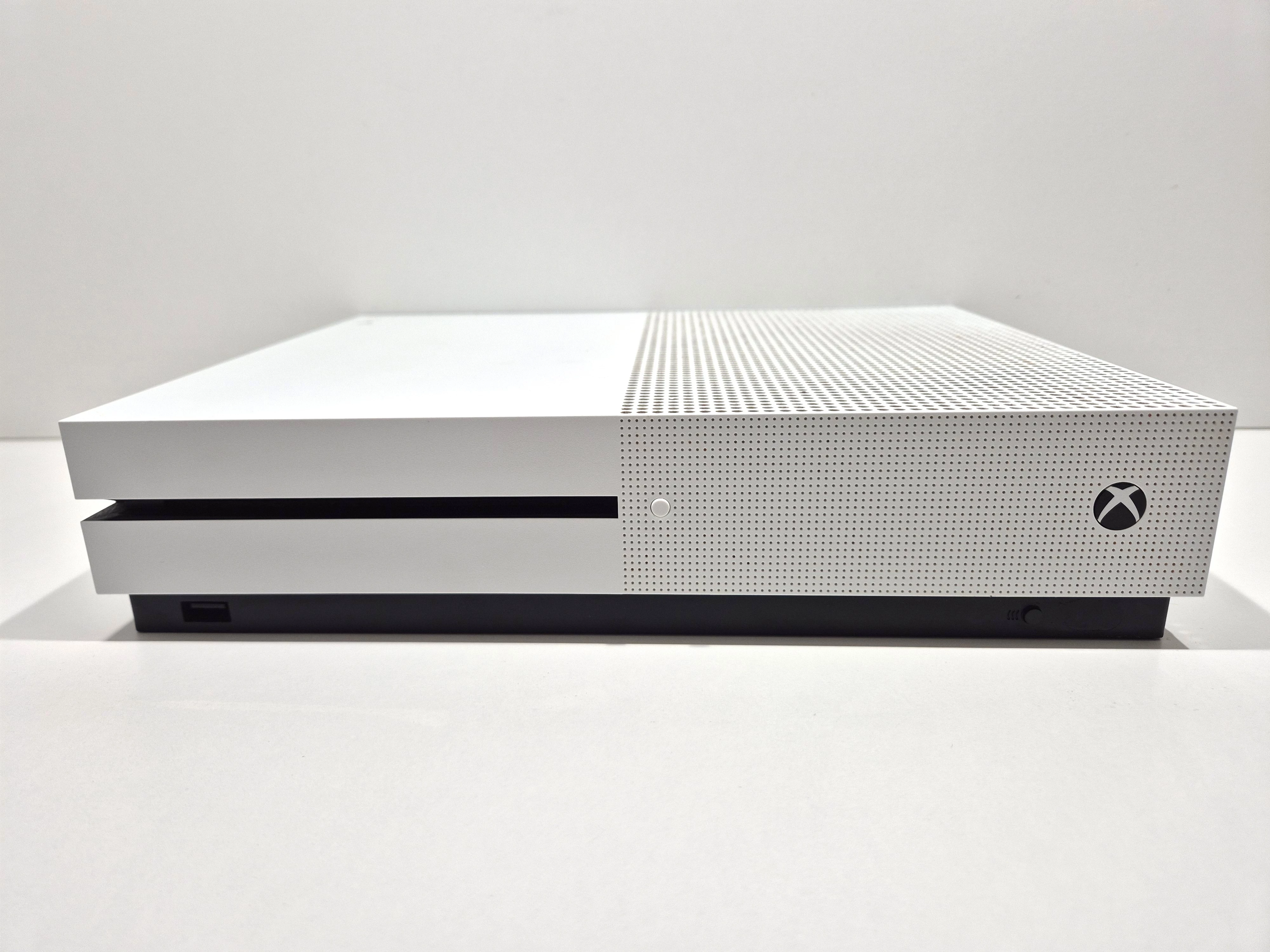 xbox-one-s-1tb-pad-ean-gtin-5900626836470