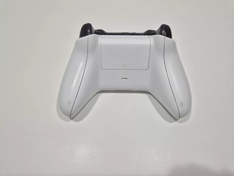 xbox-one-s-1tb-pad-dysk-wbudowana-pamiec-5179-352249