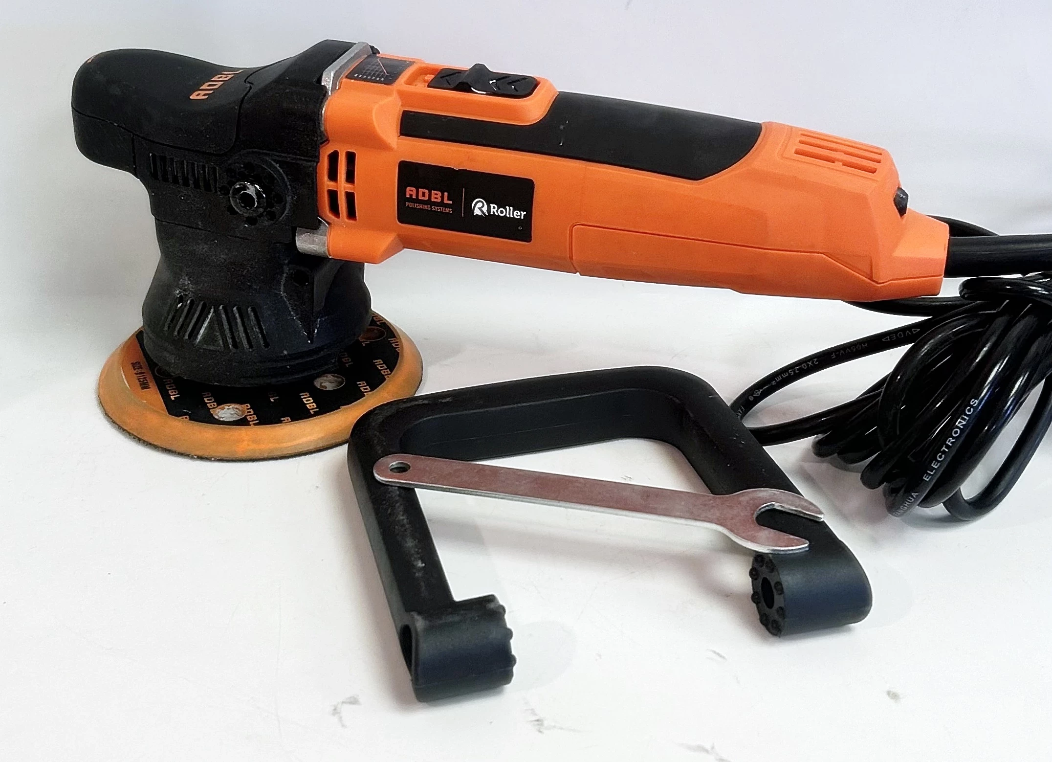 adbl-roller-d09125-01-polerka-hallera-10-piastow