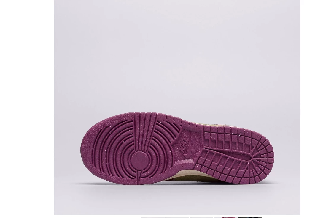 damskie-sneakersy-nike-wmns-dunk-high-36r-dlugosc-wkladki-2320