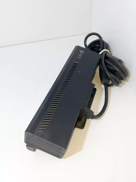 kinect-do-xbox-one-stan-11323-2