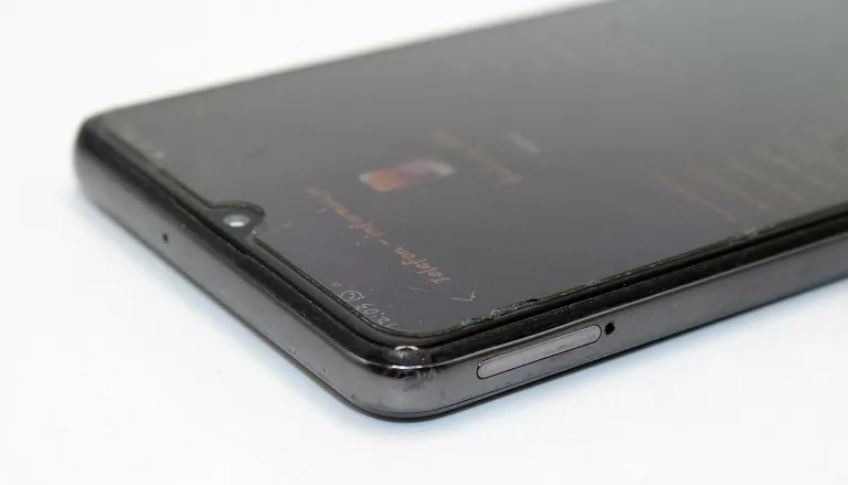 telefon-samsung-galaxy-a32-5g-sm-a325fds-4128gb-czarny-przekatna-ekranu-640