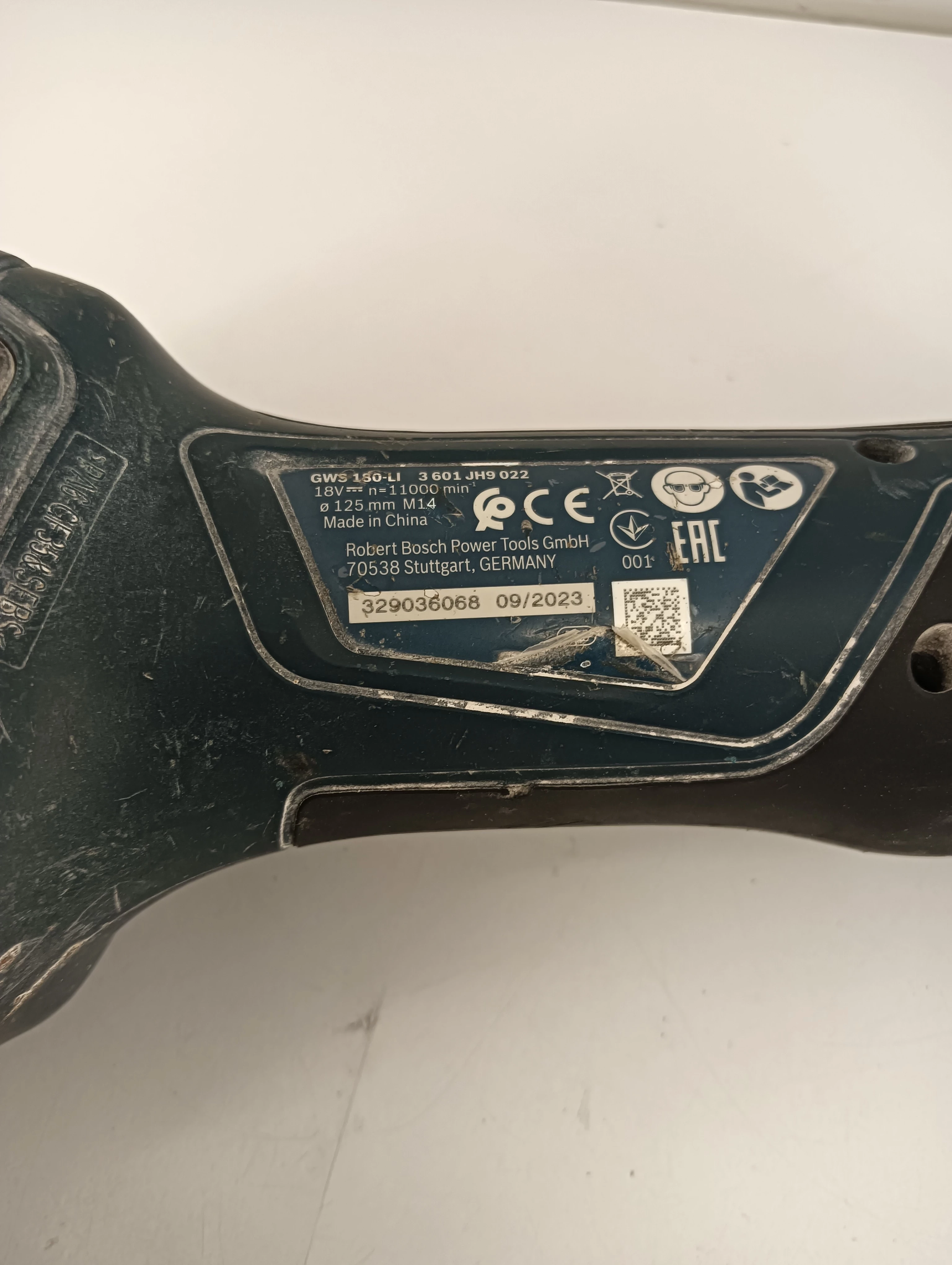 szlifierka-katowa-bosch-gws-180-li-stan-11323-2