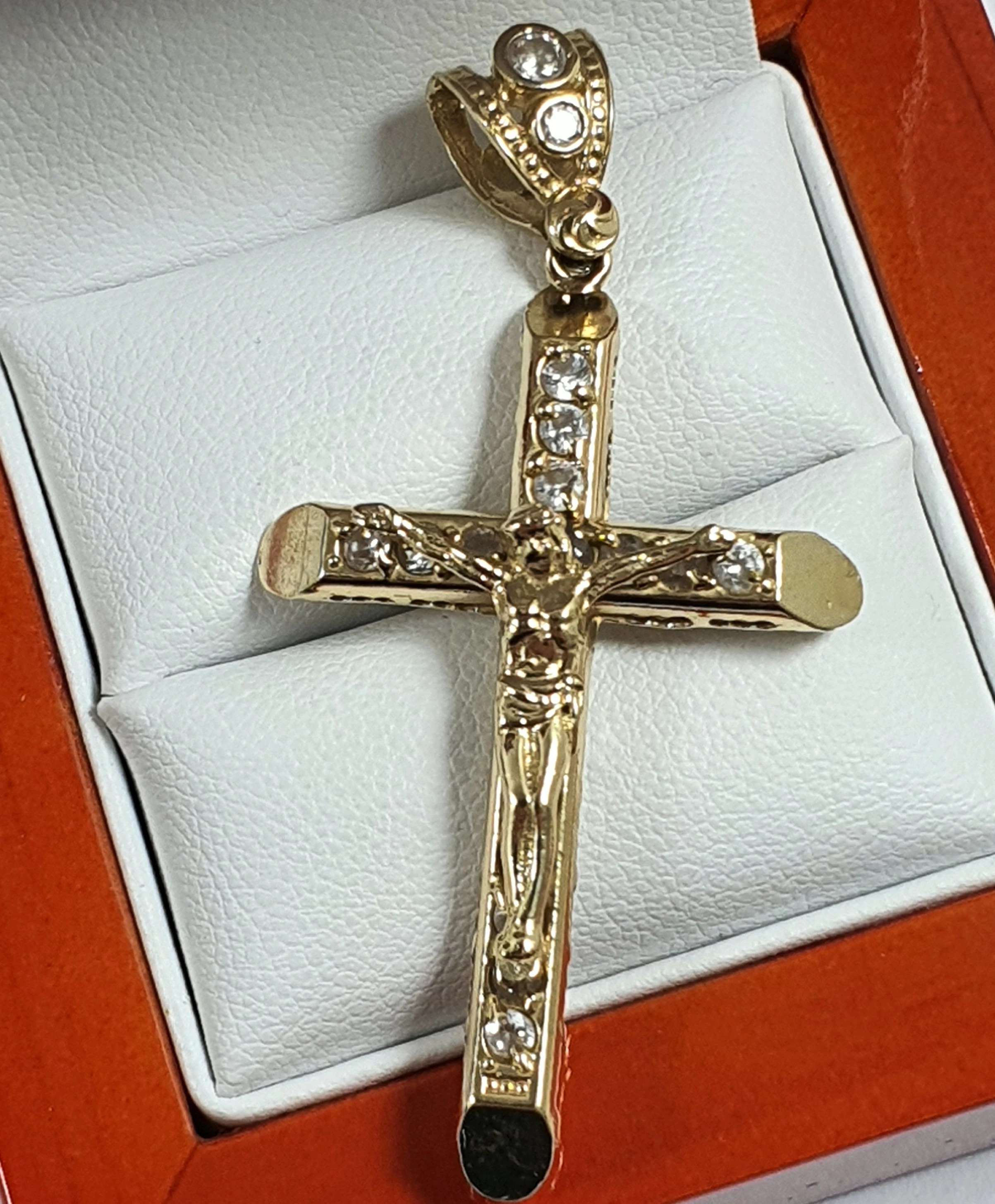 zloty-krzyz-z-cyrkoniami-p585-w478g-marszalkowska-60-warszawa