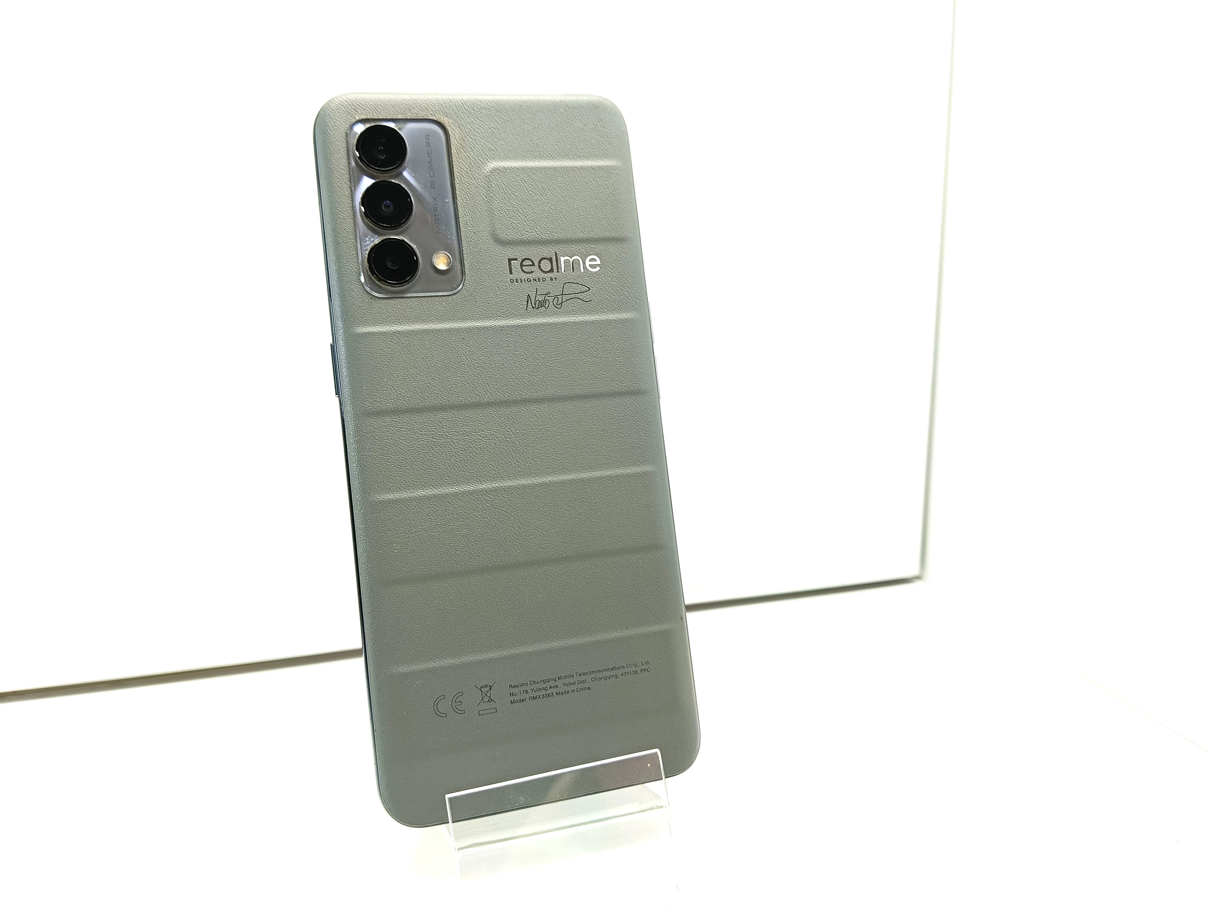 telefon-realme-gt-master-edition-6128gb-opis-ean-gtin-8717748567536