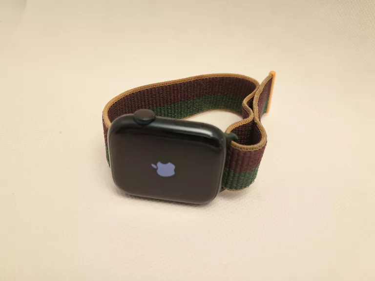 apple-watch-7-ean-gtin-194252588581