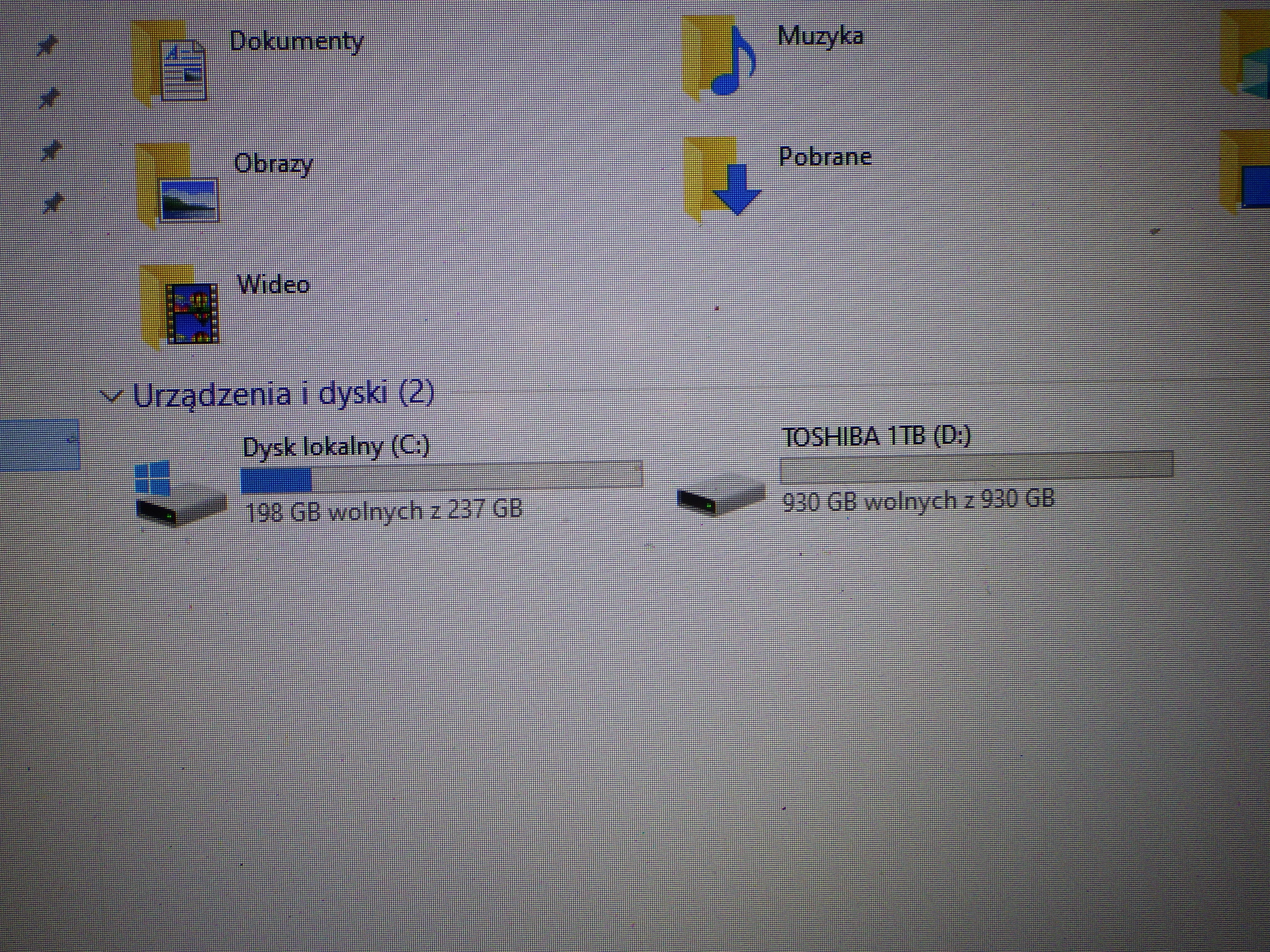 laptop-asus-fx705dy-ryzen-5-3550h-16gb-ram-radeon-rx560x-256gb-1tb-przekatna-ekranu-1730