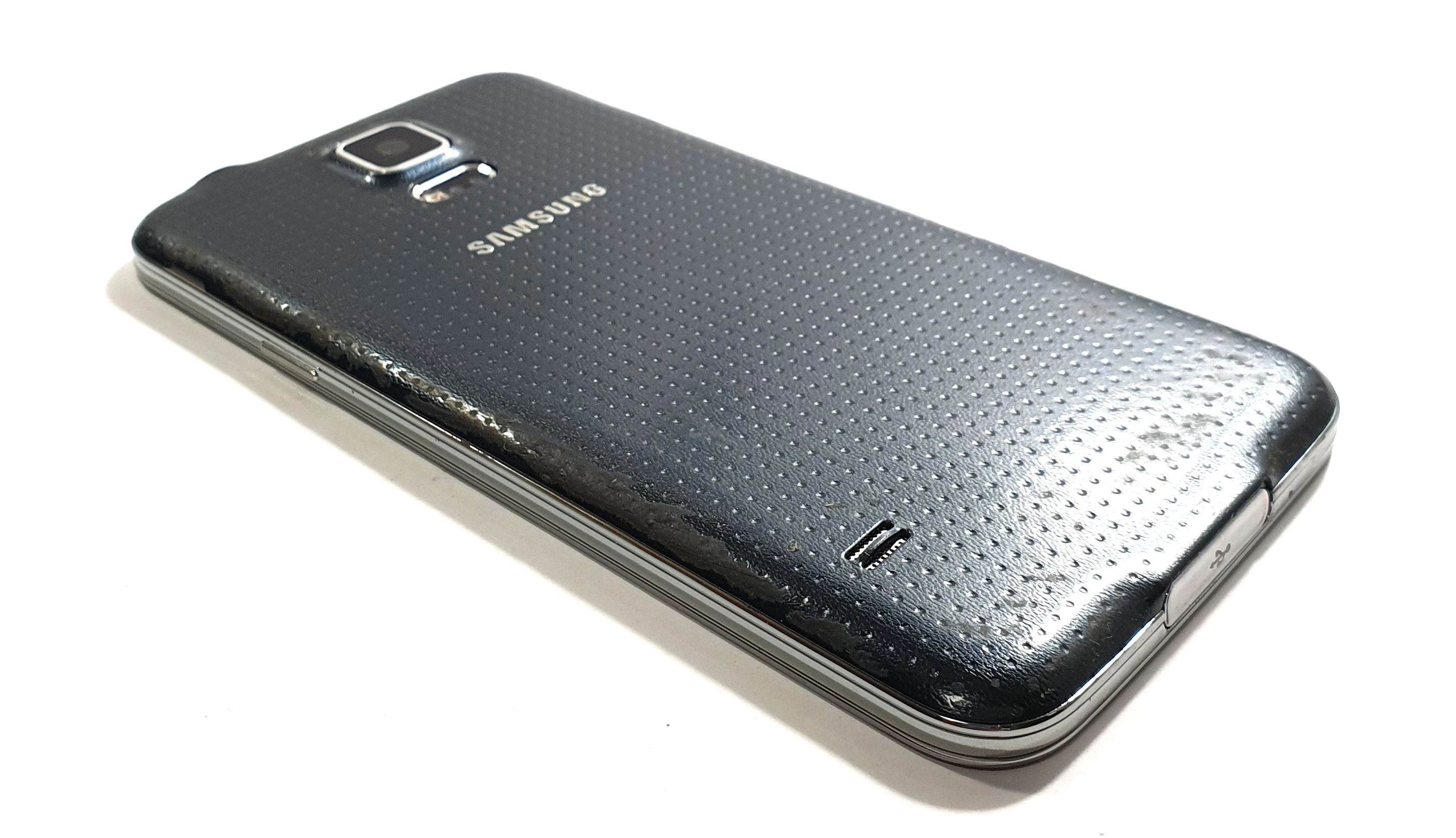 telefon-samsung-galaxy-s5-przekatna-ekranu-510