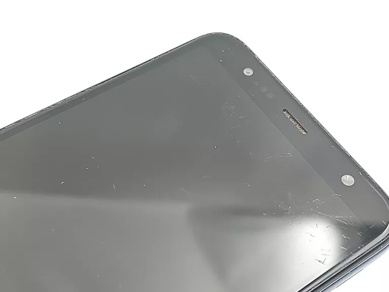 telefon-samsung-galaxy-j4-przekatna-ekranu-600