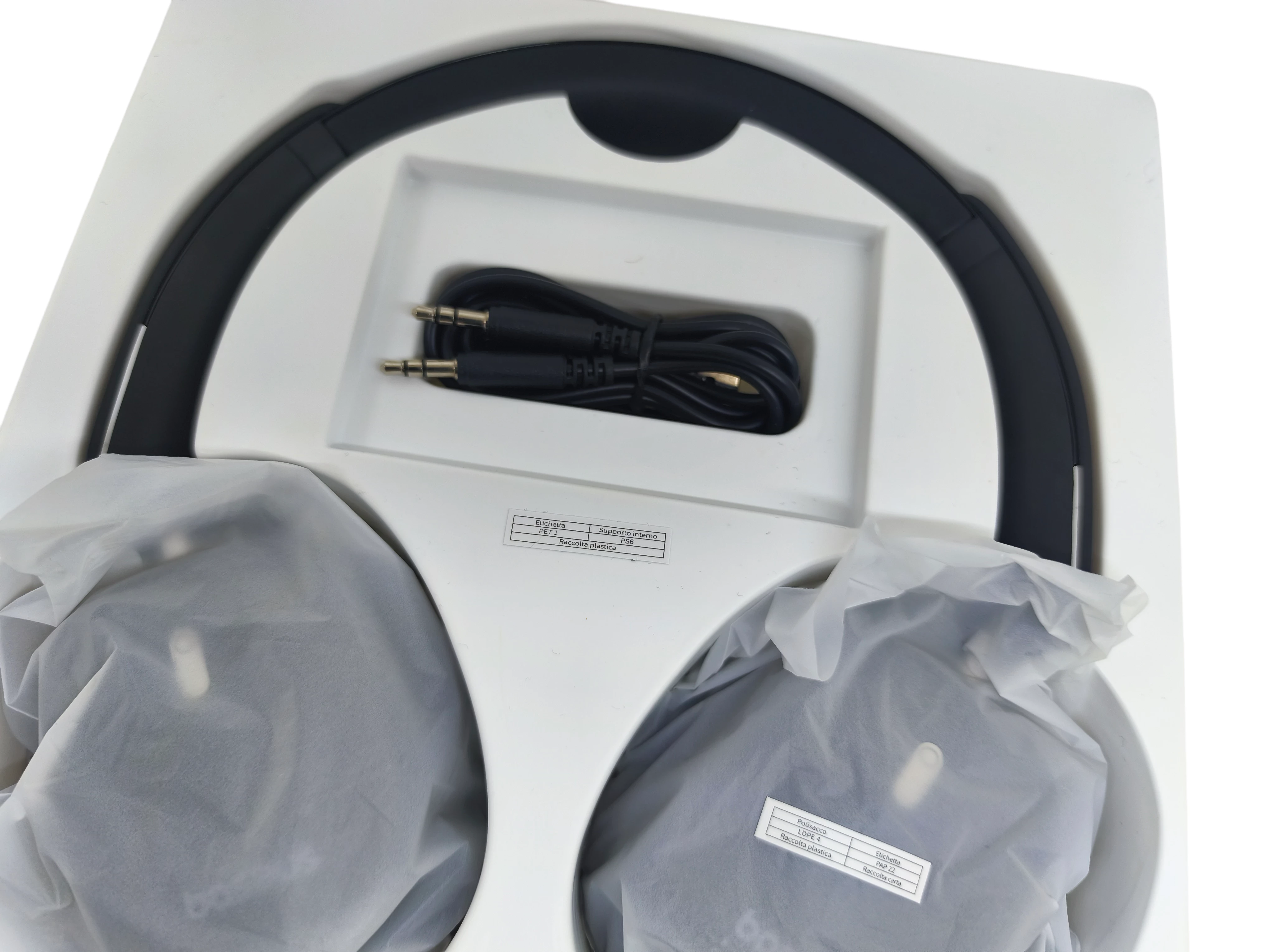 sluchawki-bluetooth-nauszne-baseus-bowie-30-model-bowie-30-max