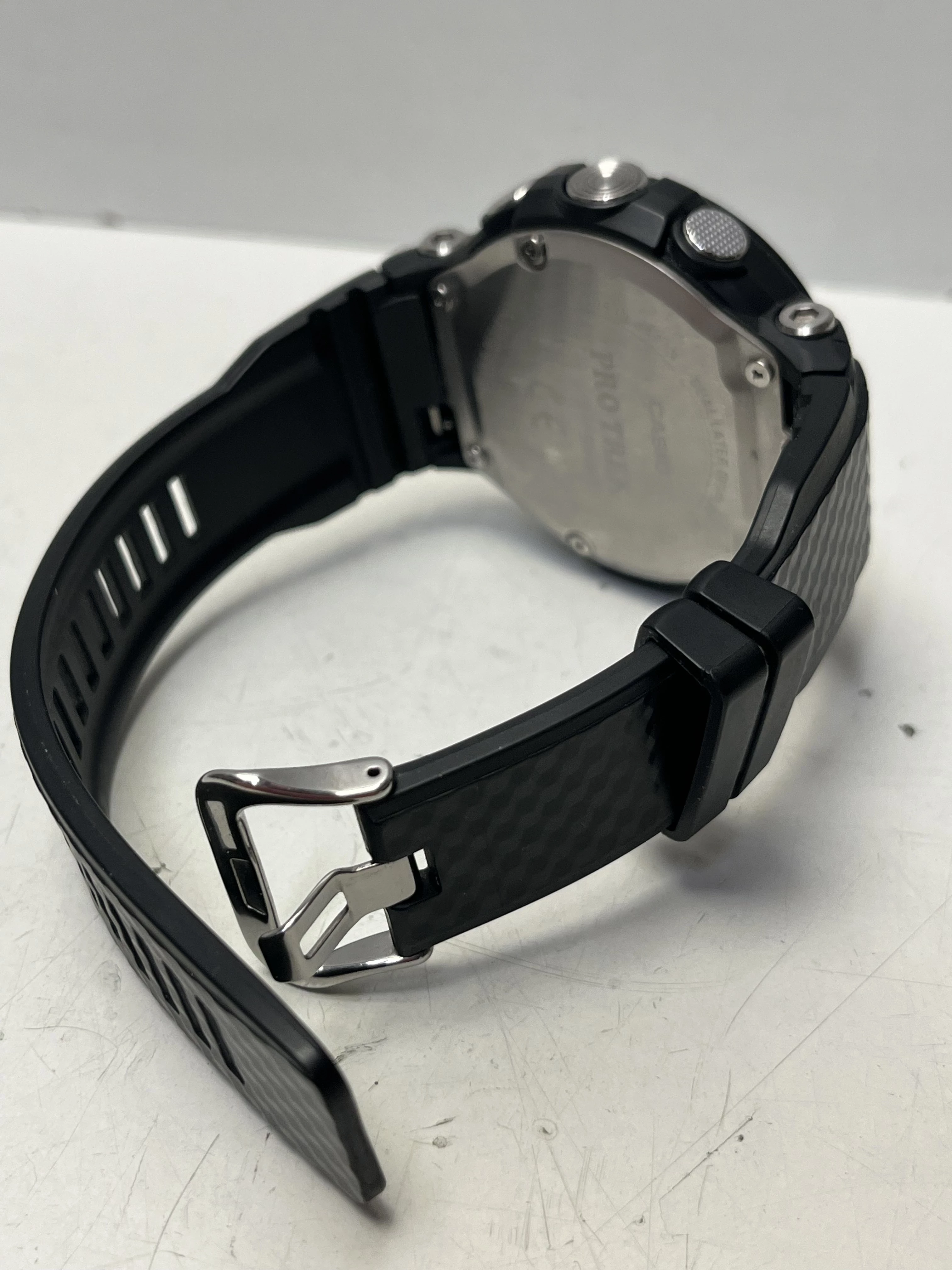 zegarek-casio-pro-trek-smart-wsd-f30-ksztalt-koperty-129223-2