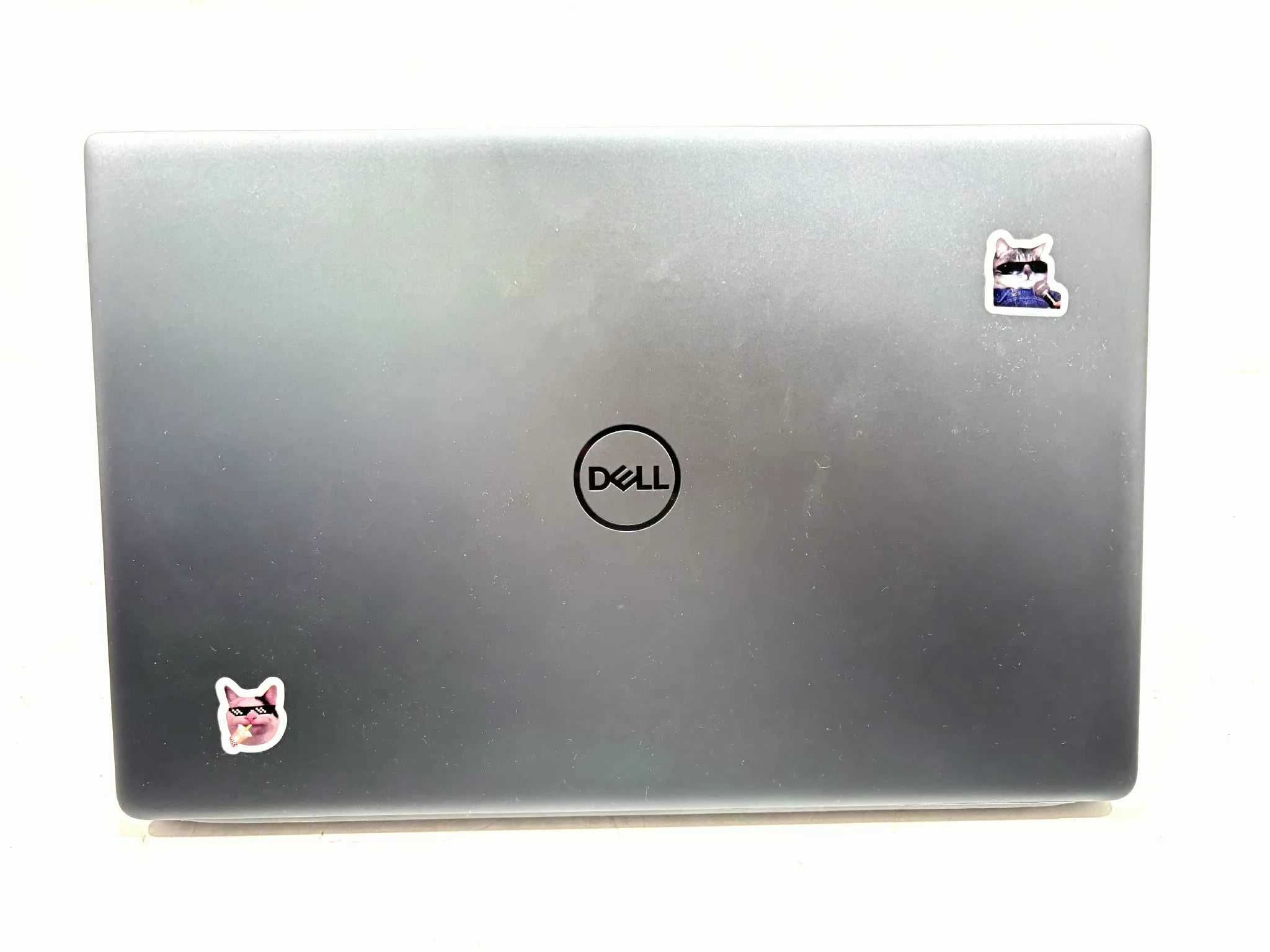 laptop-dell-vostro-5391-i7-10510u-8gb-256gb-ssd-fhd-geforce-mx250-lad-przekatna-ekranu-1330