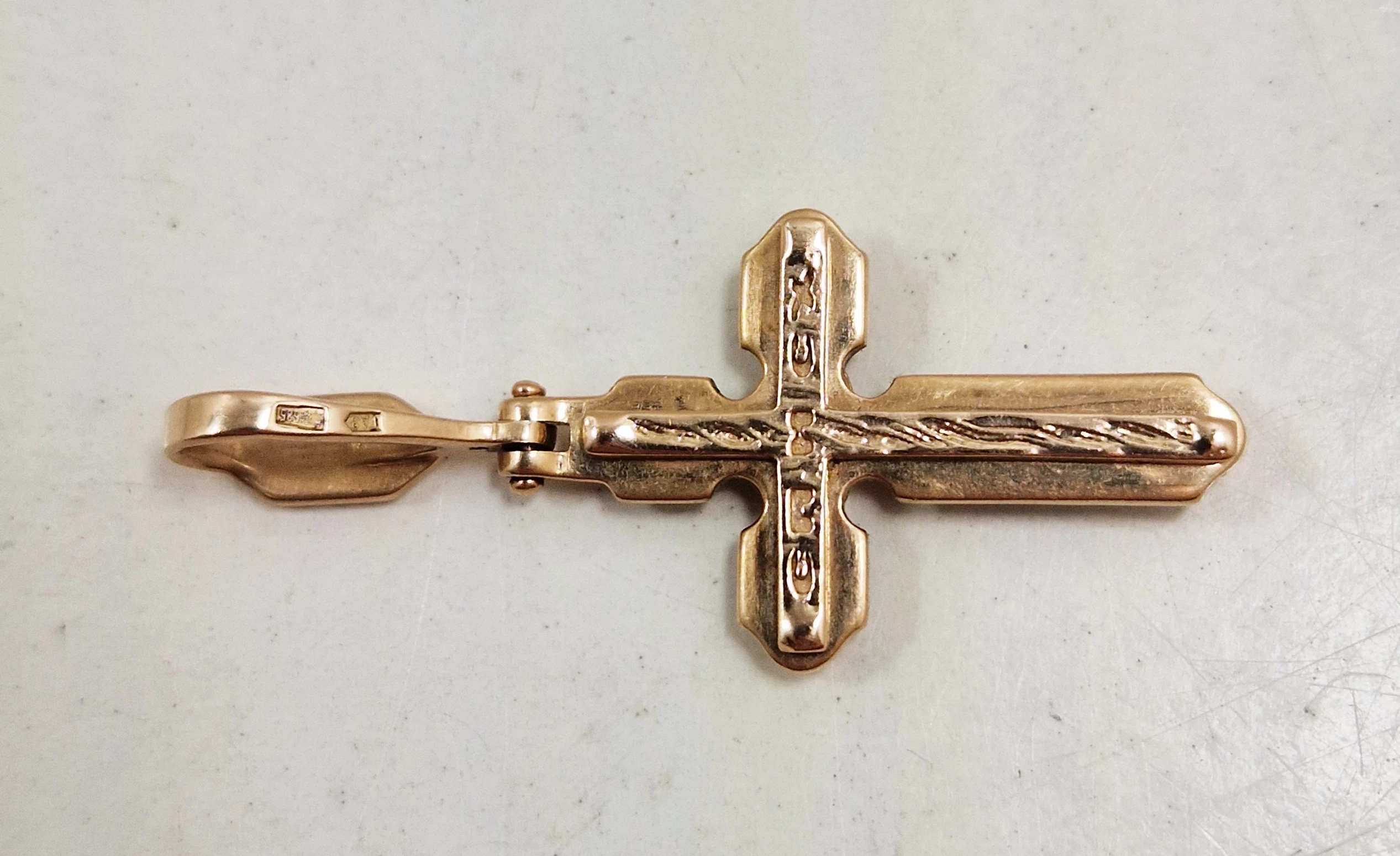 zlota-zawieszka-585-394-g-krzyzyk-stan-11323-2