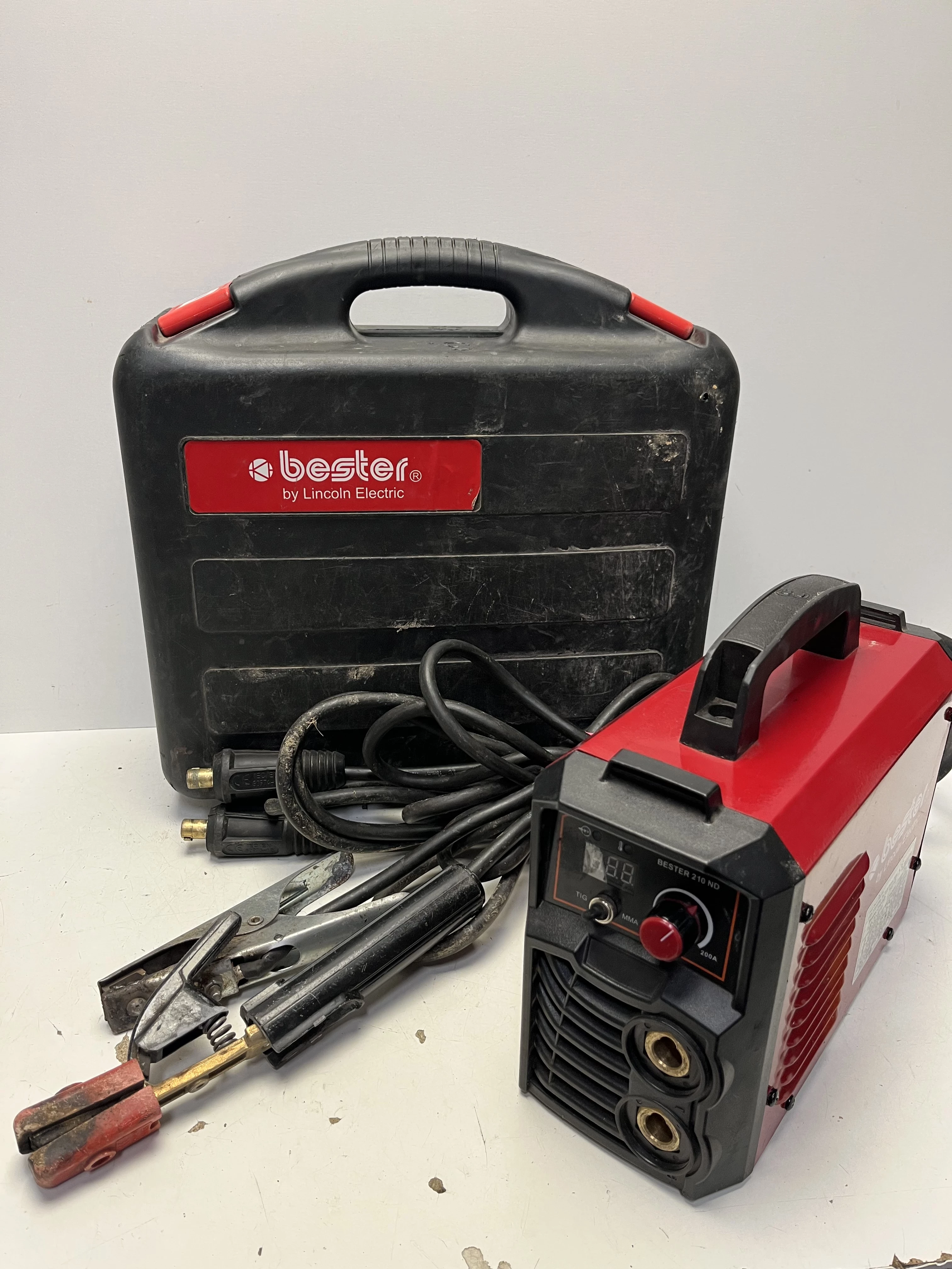 spawarka-bester-210-nd-osiedle-teatralne-3u15-krakow