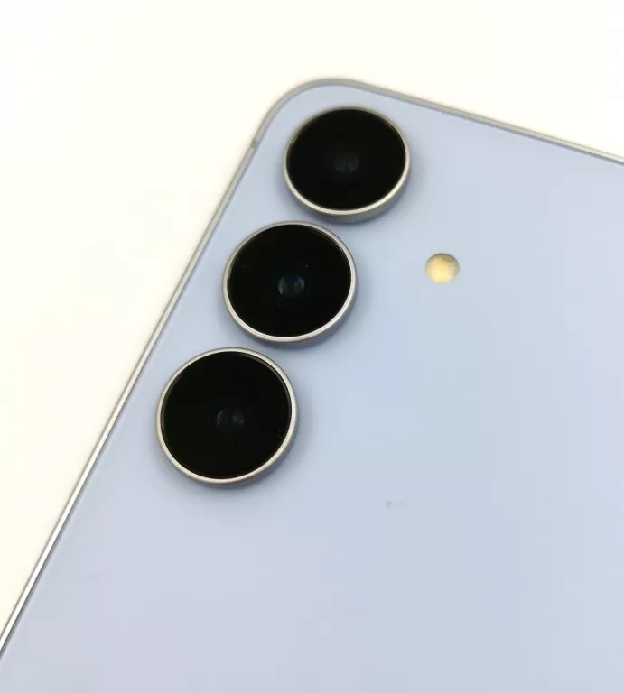 telefon-samsung-galaxy-s25-fe-8128gb-plus-kod-producenta-sm-s731blbdeue