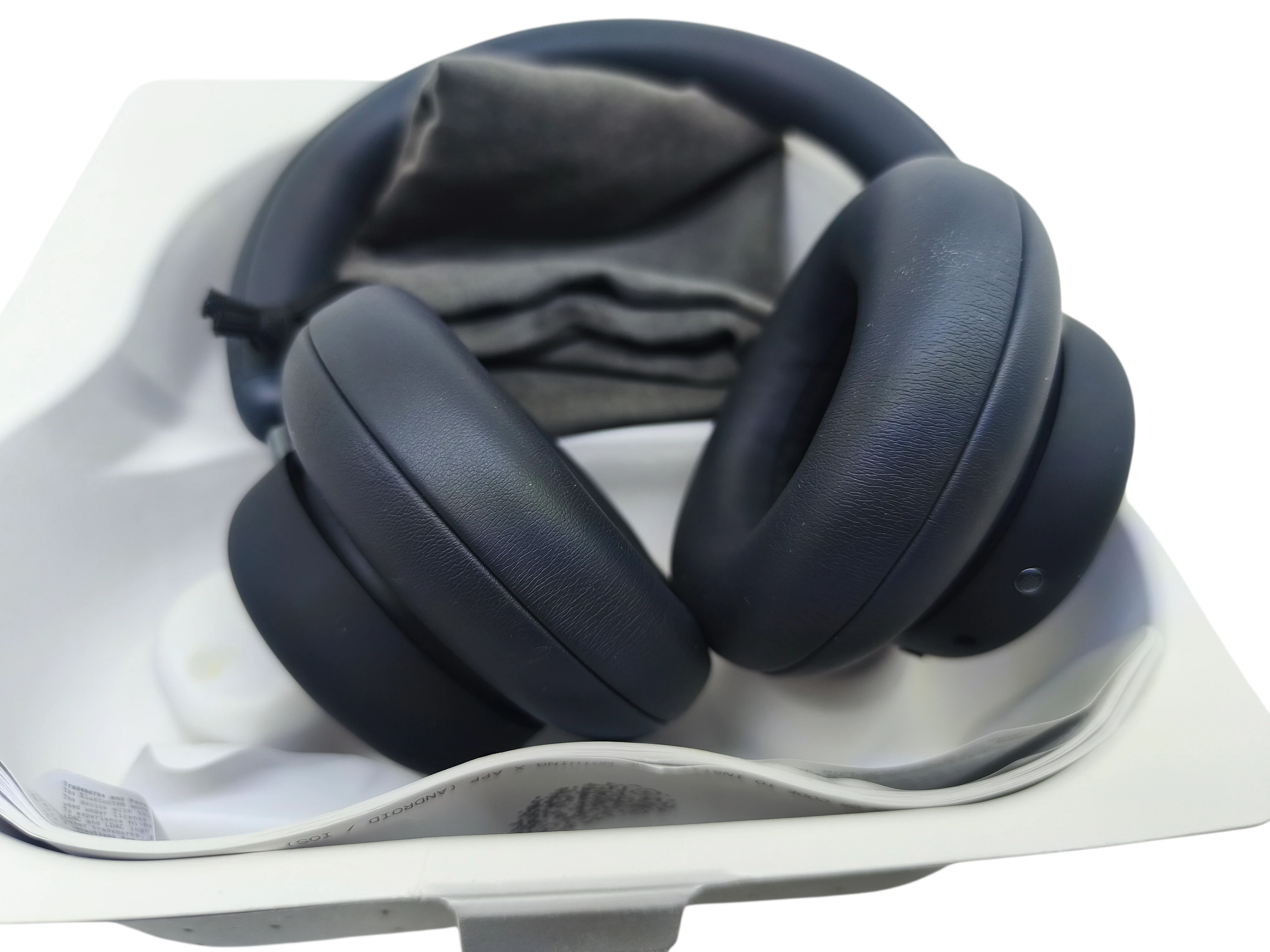 sluchawki-nauszne-bluetooth-cmt-by-nothing-headphone-pro-rodzaj-sluchawek-203681-217745