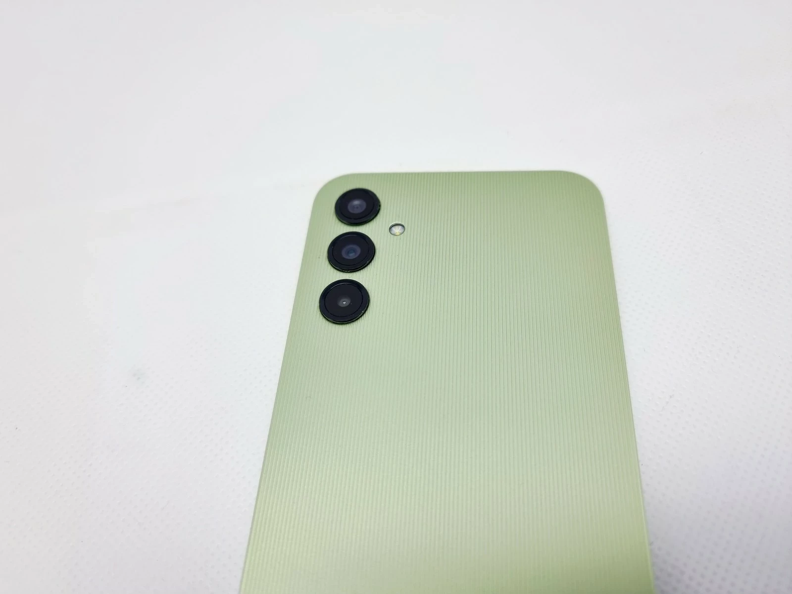 samsung-galaxy-a14-464gb-dual-sim-pojemnosc-akumulatora-5000