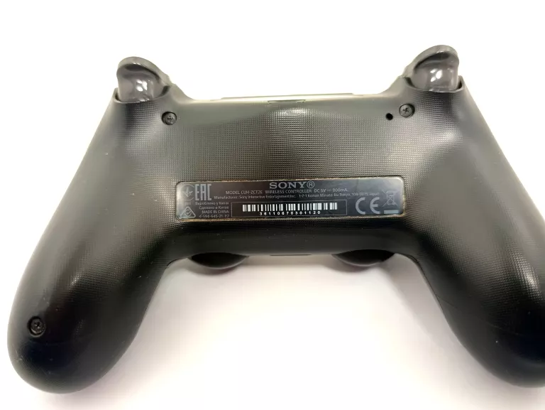 pad-ps4-dualshock-czarny-gol-kod-producenta-9950103