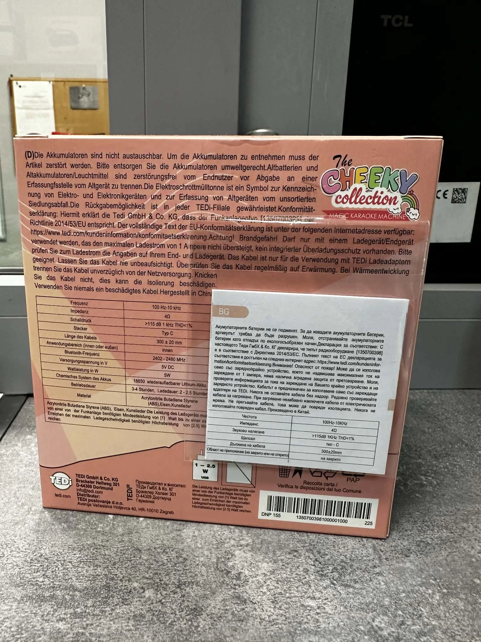 karaoke-mikrofon-z-glosnikiem-elta-cheeky-collection-stan-11323-2