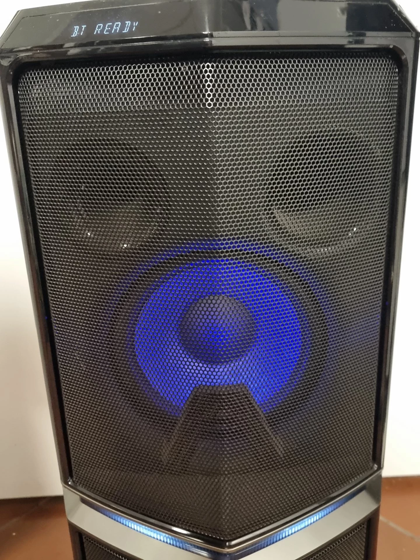 glosnik-przenosny-lg-fh6-czarny-600-w-dabrowszczakow-1811-sj-olsztyn