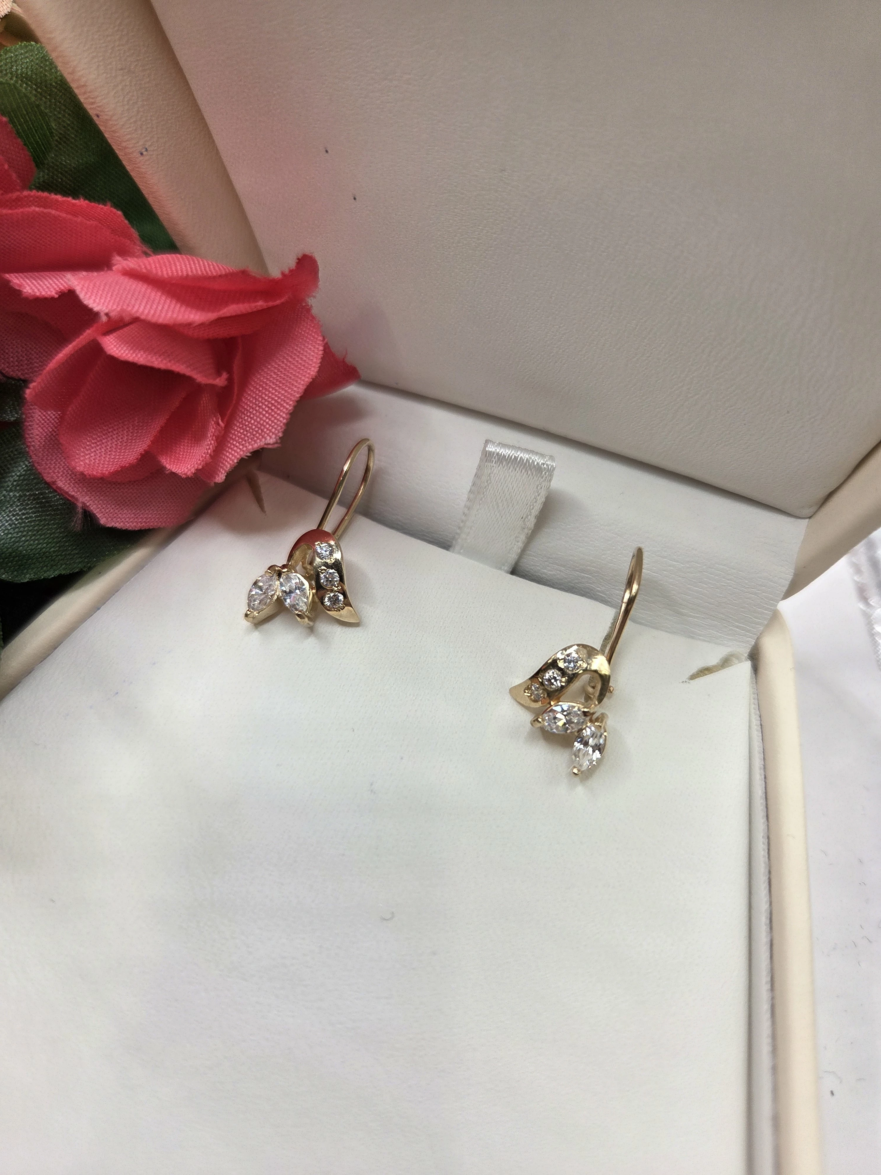 eleganckie-zlote-kolczyki-stan-11323-2