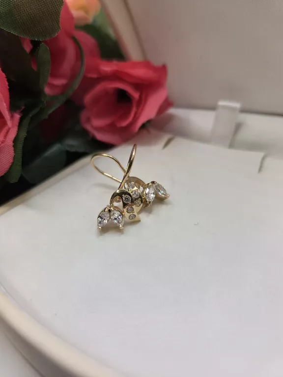 eleganckie-zlote-kolczyki-rodzaj-2205-16