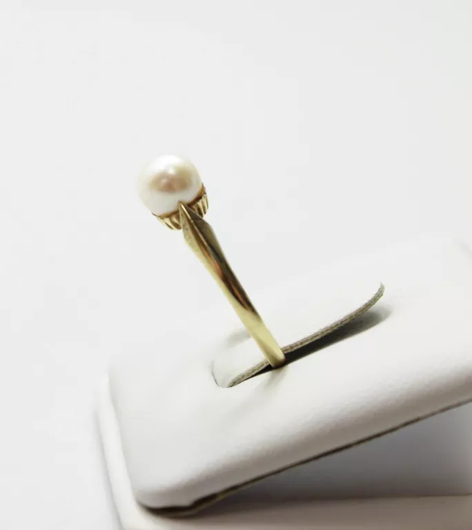 zloty-pierscionek-perla-585-220g-r14-stan-11323-2